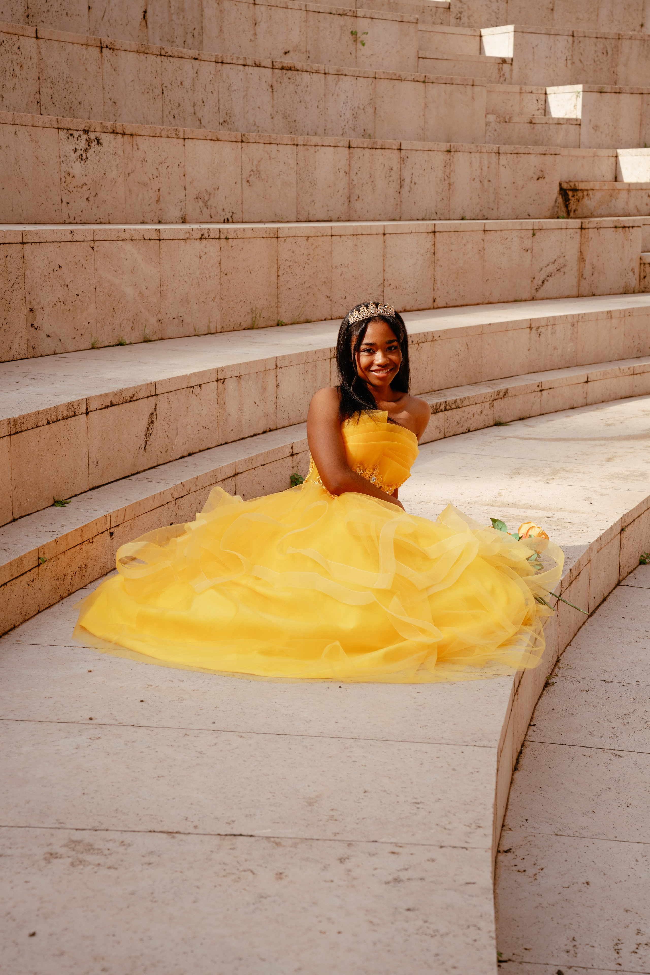 LOS 15 AÑOS DE SOFÍA. Fotógrafa Olena Petryk. Realizo sesiones de fotos en Puerto de Sagunto