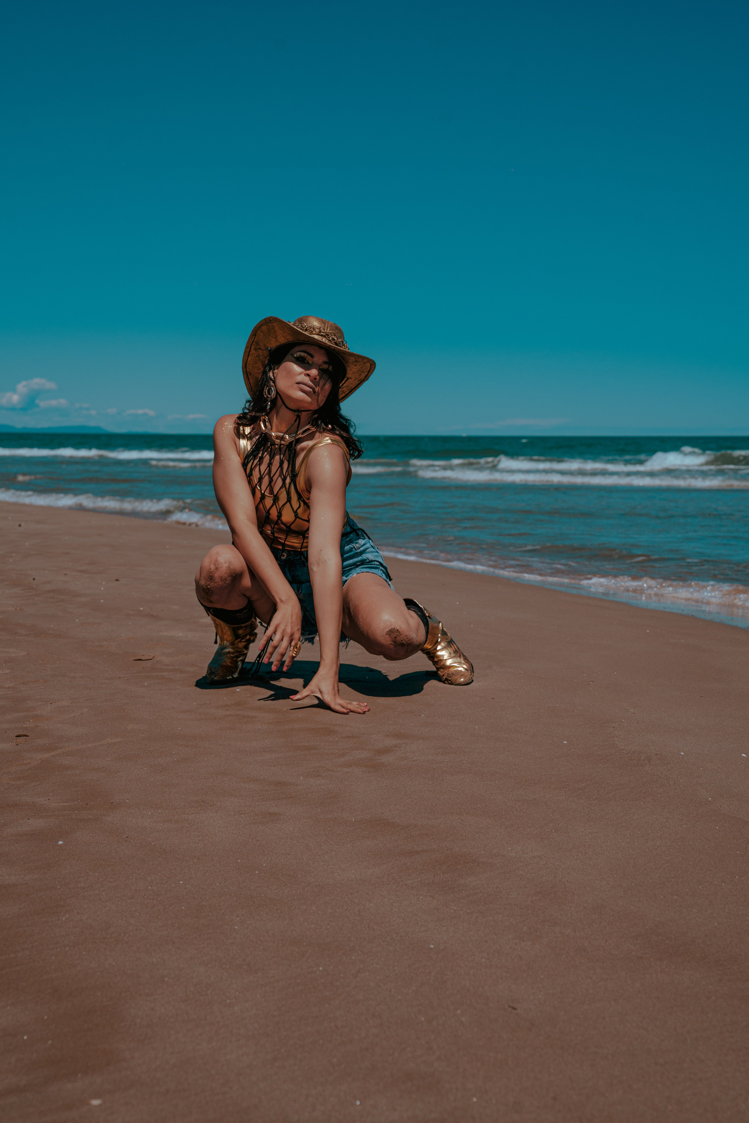 ALBINA. Fotógrafa Olena Petryk. Realizo sesiones de fotos en Puerto de Sagunto