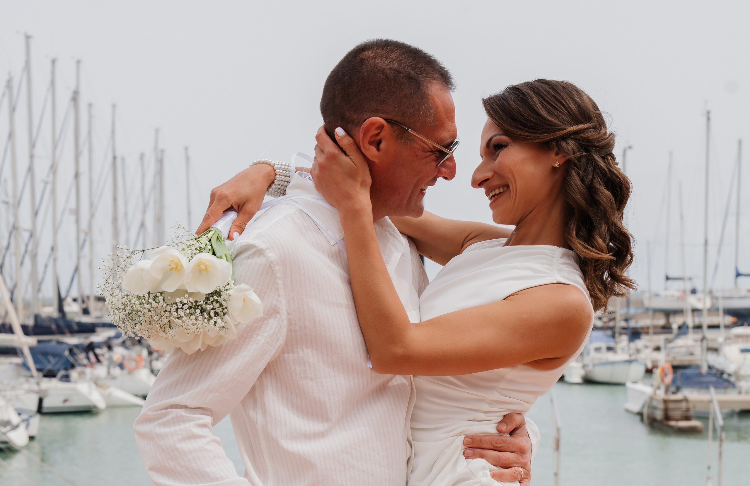 OKSI Y JAVI. Fotógrafa Olena Petryk. Realizo sesiones de fotos en Puerto de Sagunto