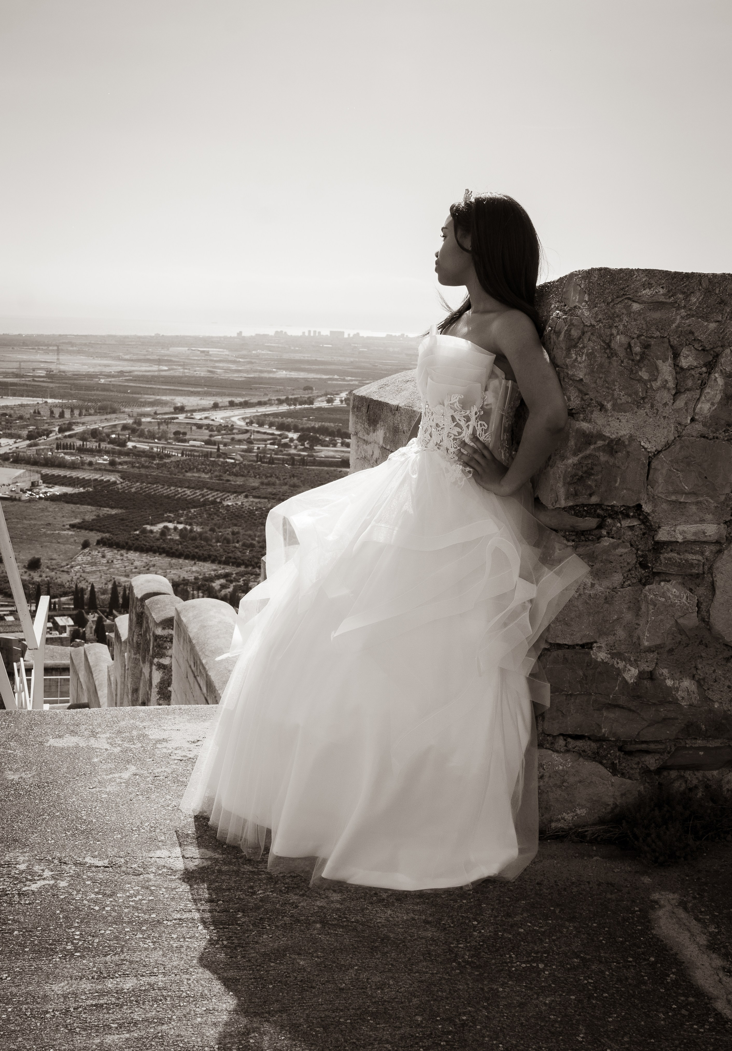 LOS 15 AÑOS DE SOFÍA. Fotógrafa Olena Petryk. Realizo sesiones de fotos en Puerto de Sagunto