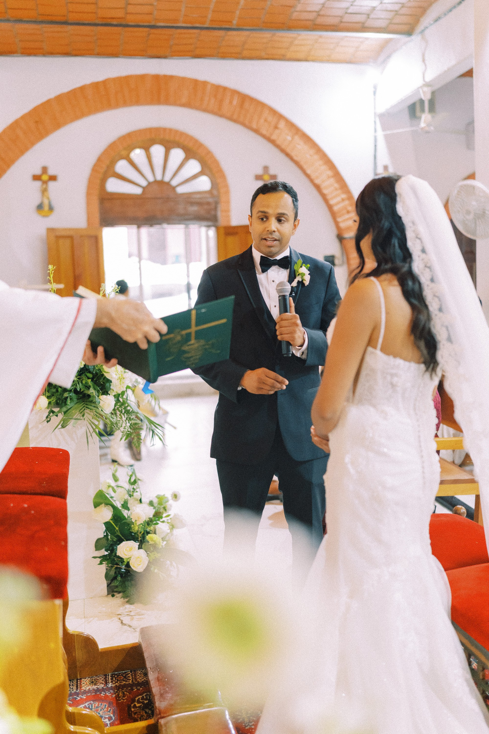 Jannet & Shan wedding in Sayulita church. Sayulita Wedding Photographer, Puerto Vallarta, Cabo