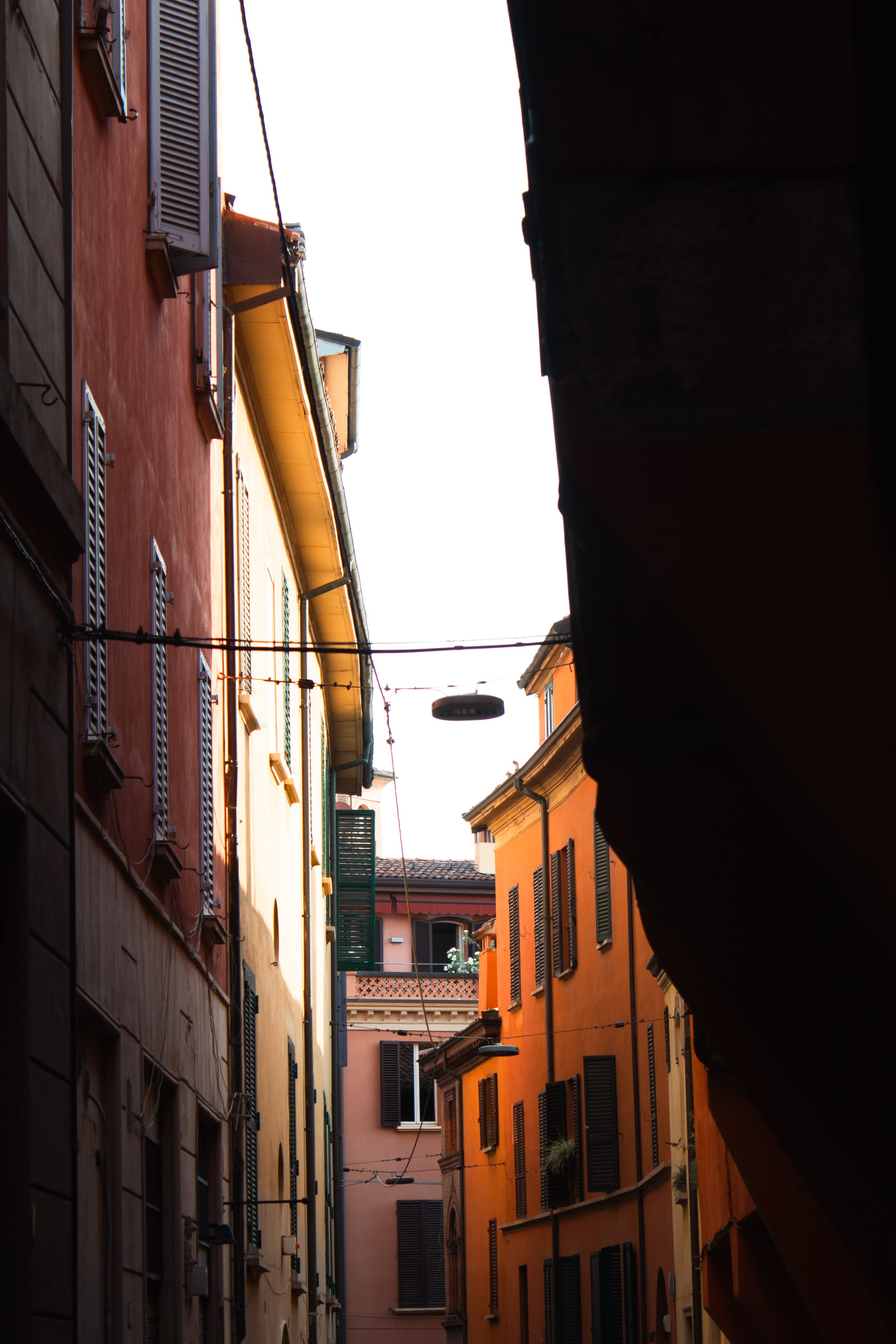 Italy. Look Around You