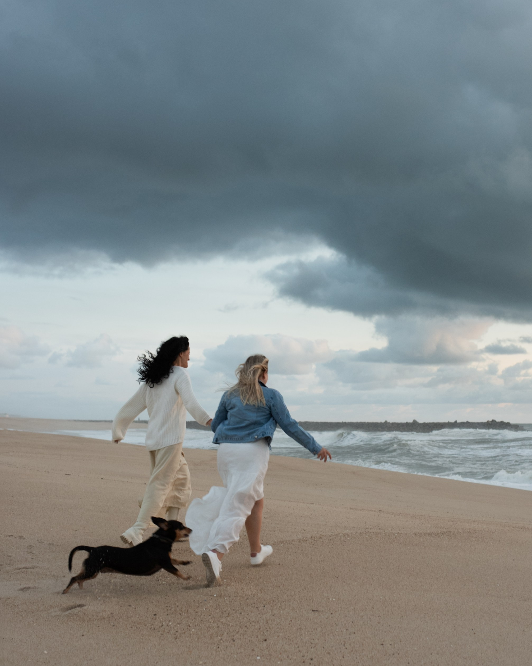 IRINA. Anastasiia Antoniuk portrait, family and couple photographer, Portugal