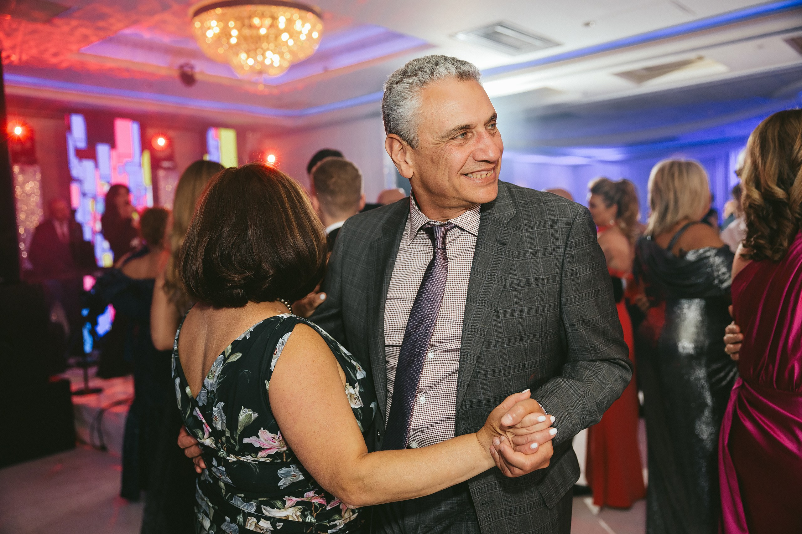 06.08.2025 Wedding. Wedding family event photographer in Chicago Nick Yushevich