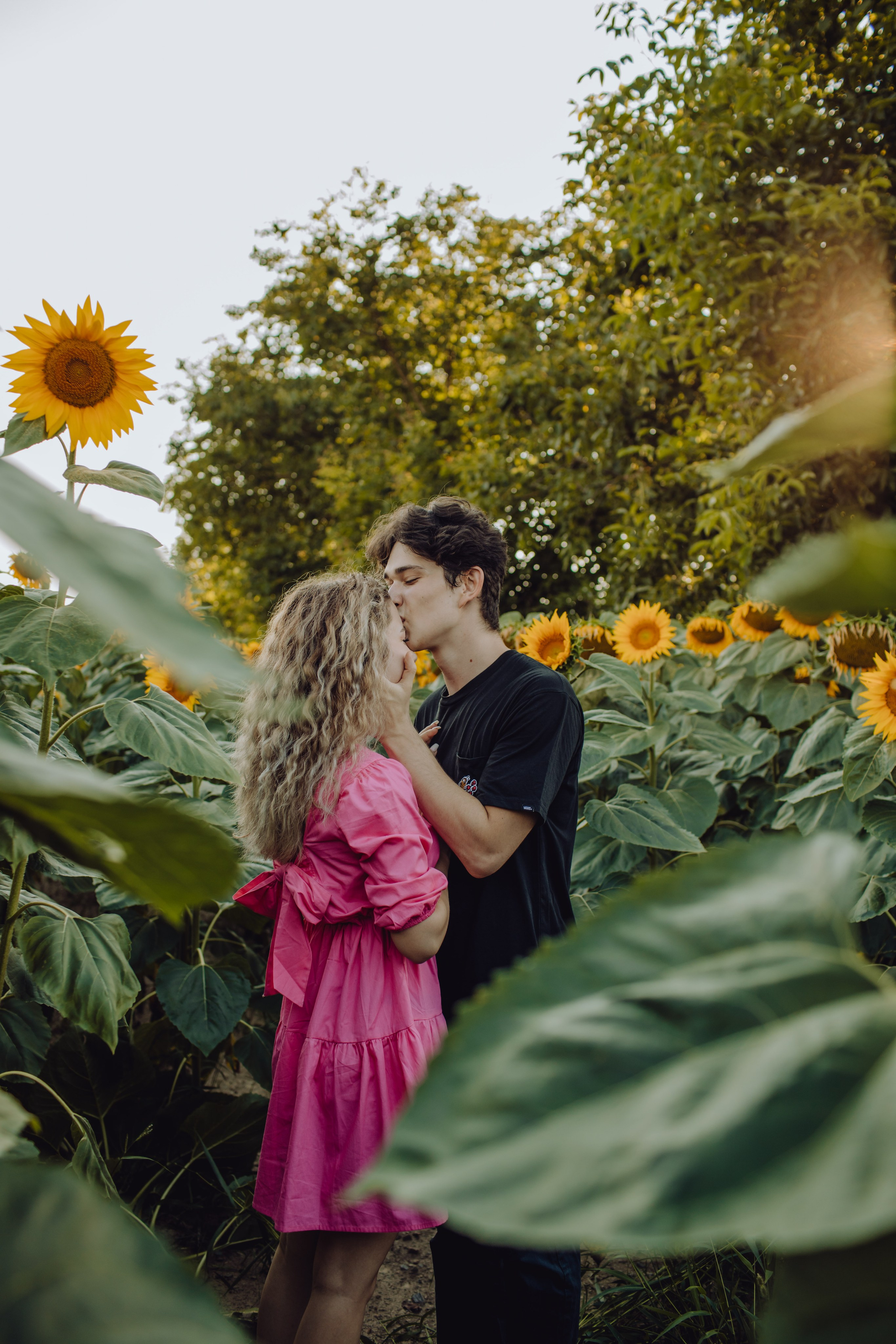 Raul & Larisa. Wedding & couple photographer from Romania Rut Vetan