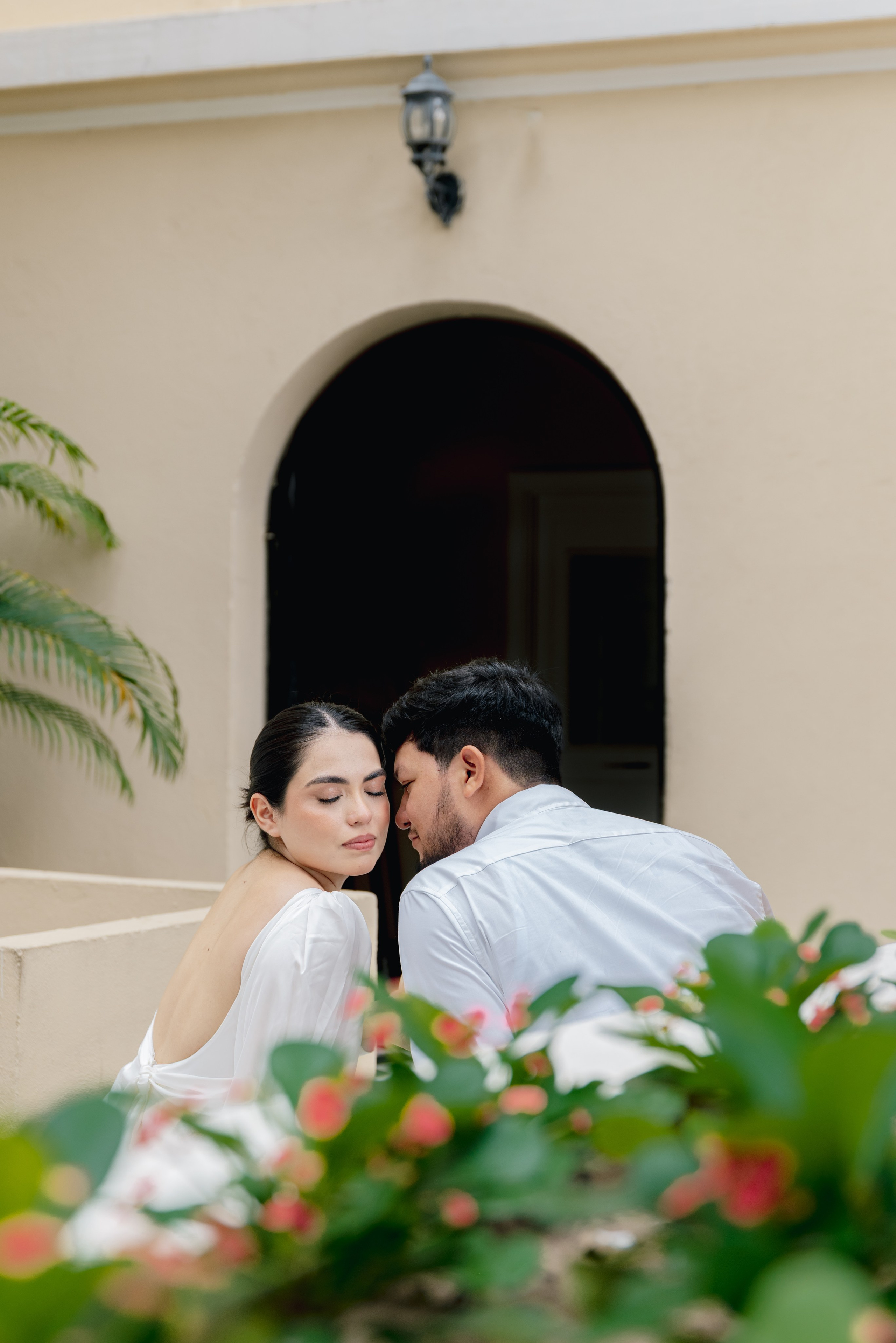 Preboda en iconico Hotel el Prado de Barranquilla. Wedding Photographers in Colombia · BanderArt Photography Carlos and Linda