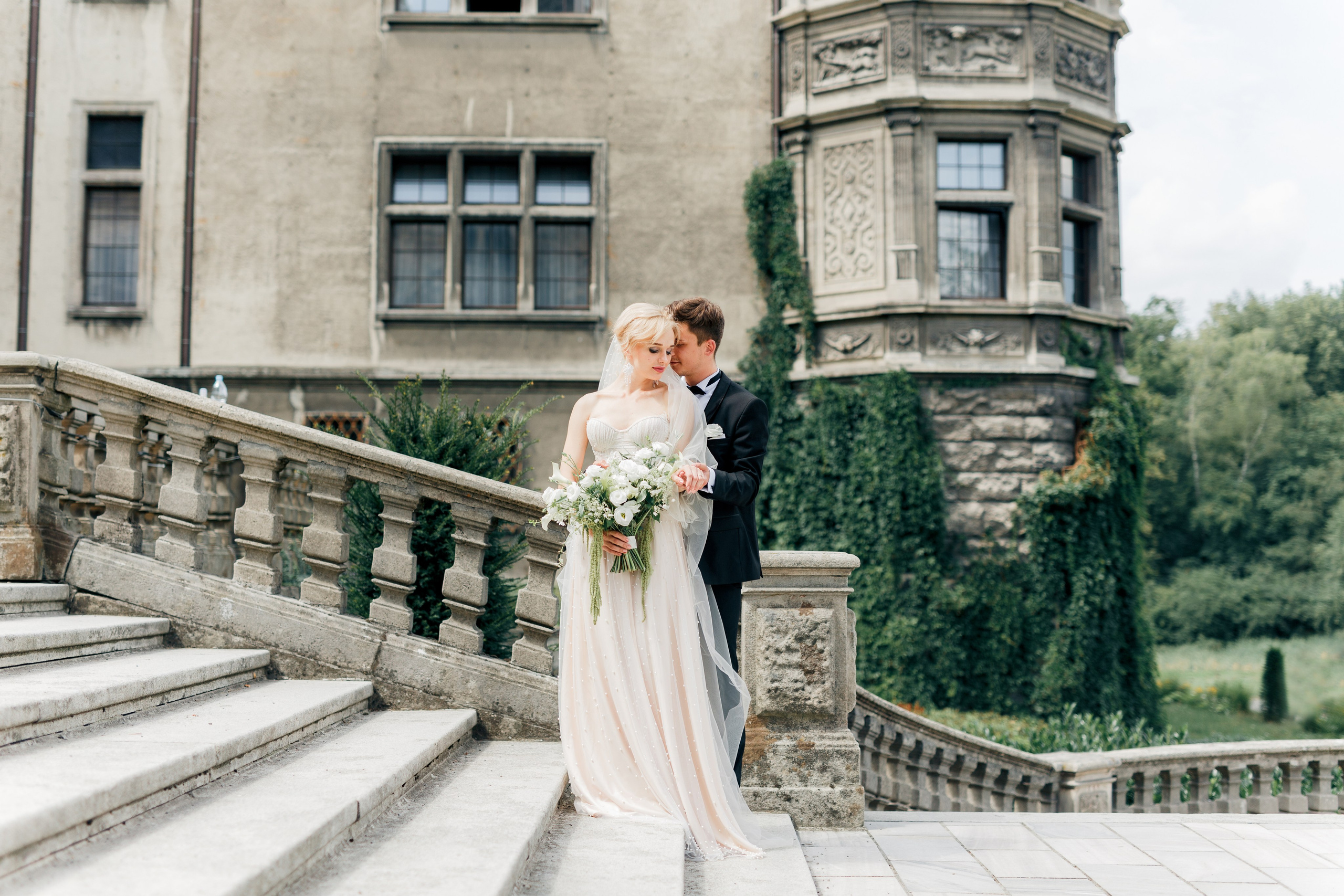 Kasia&Mateusz, Można Zamek. Photograph Katarina