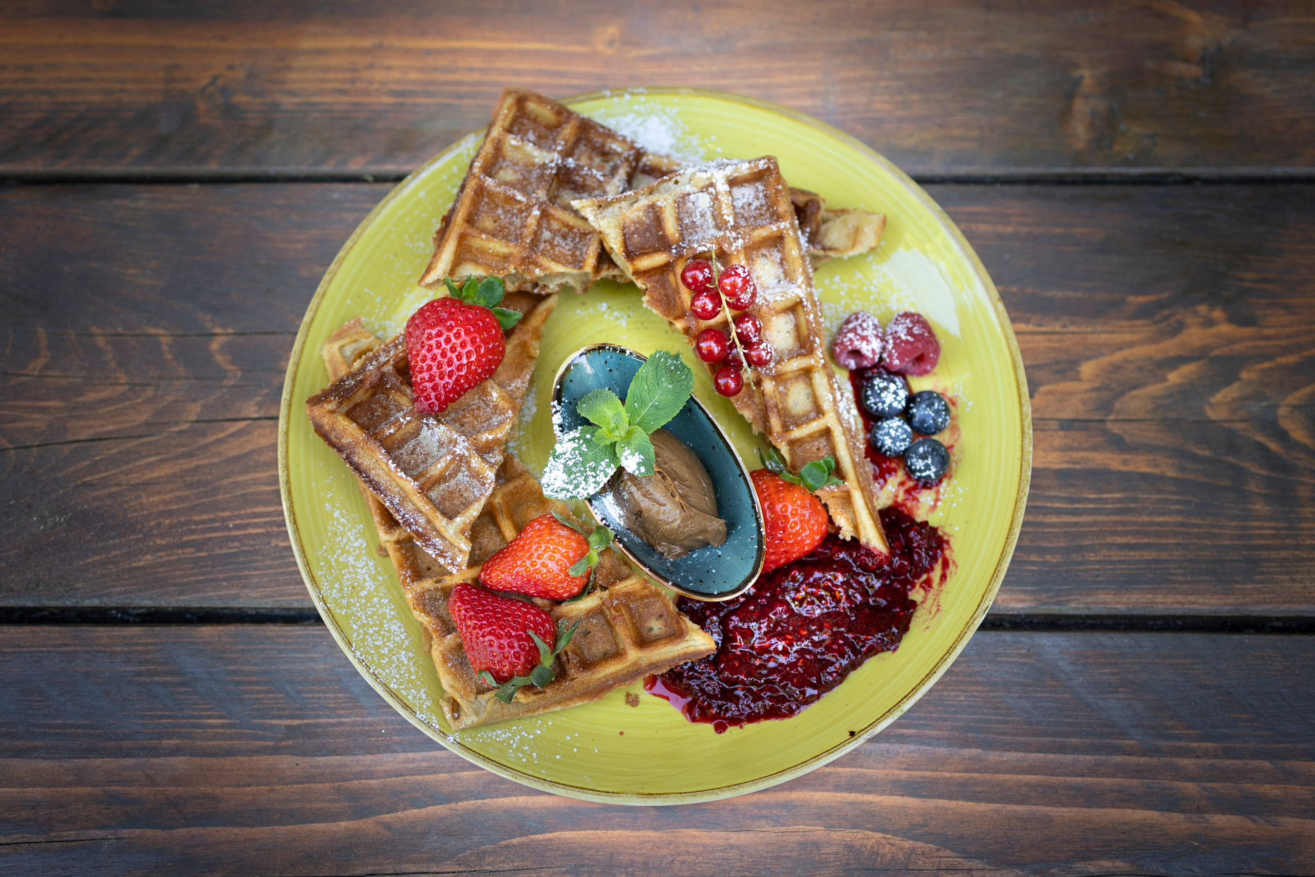 Cafe. Photographer in Munich