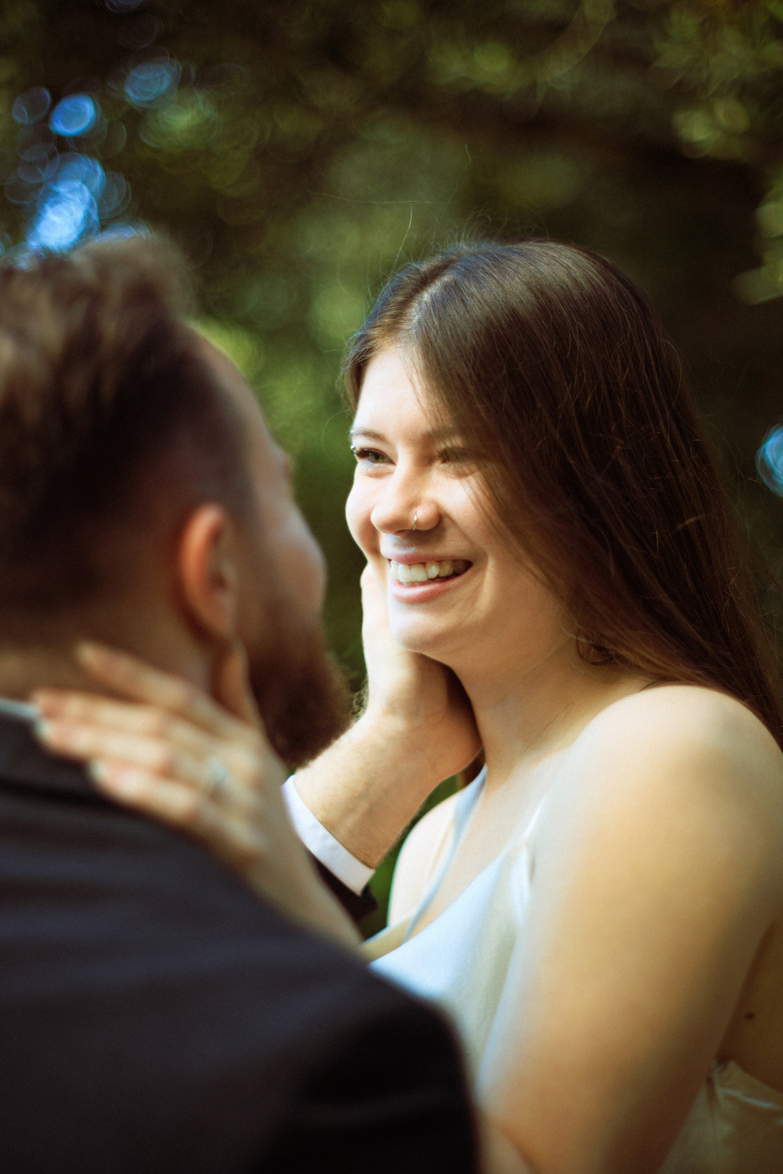 Ariel and John’s vows in center of Athens. Photographer in Greece Kristina