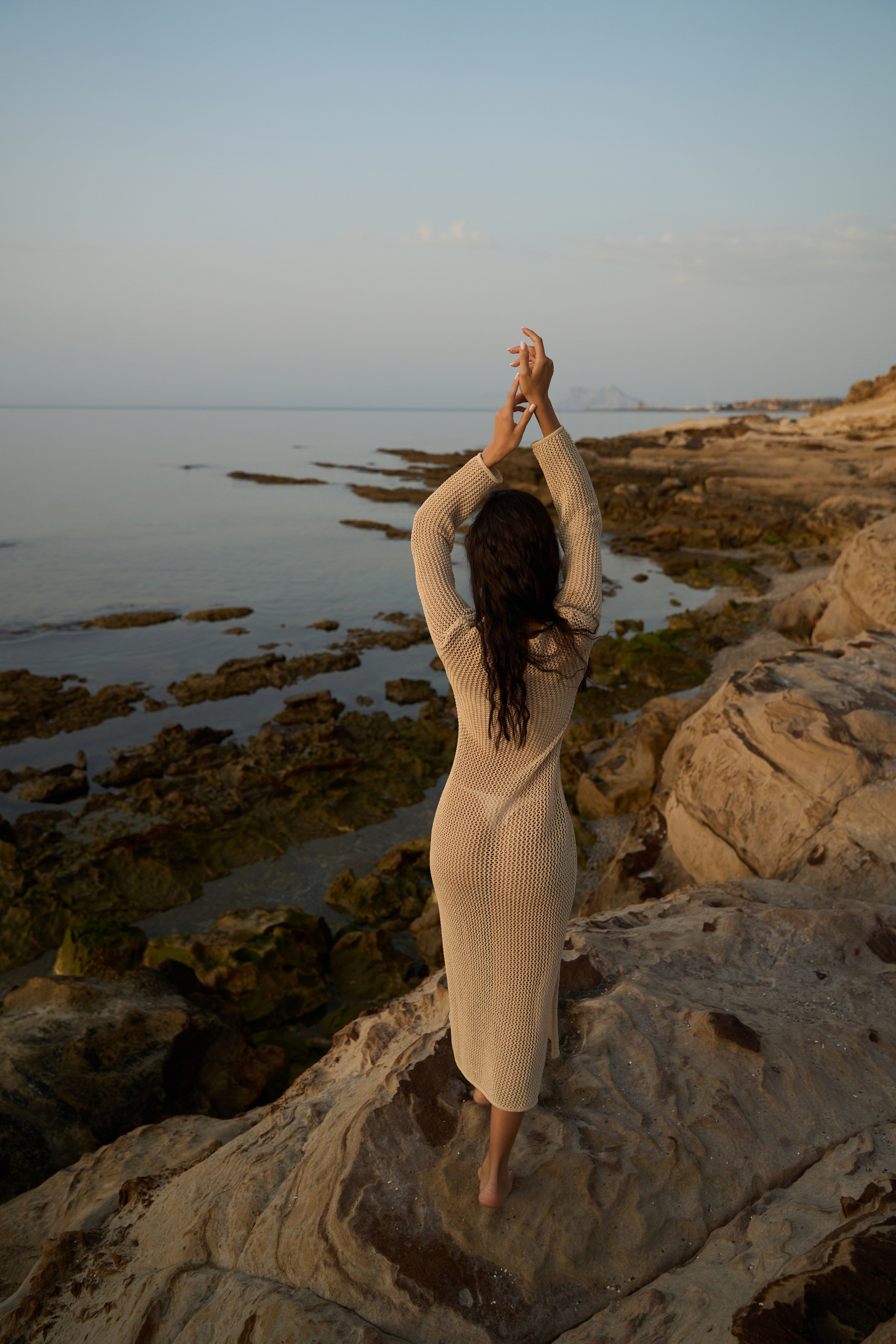Sunrise between rocks