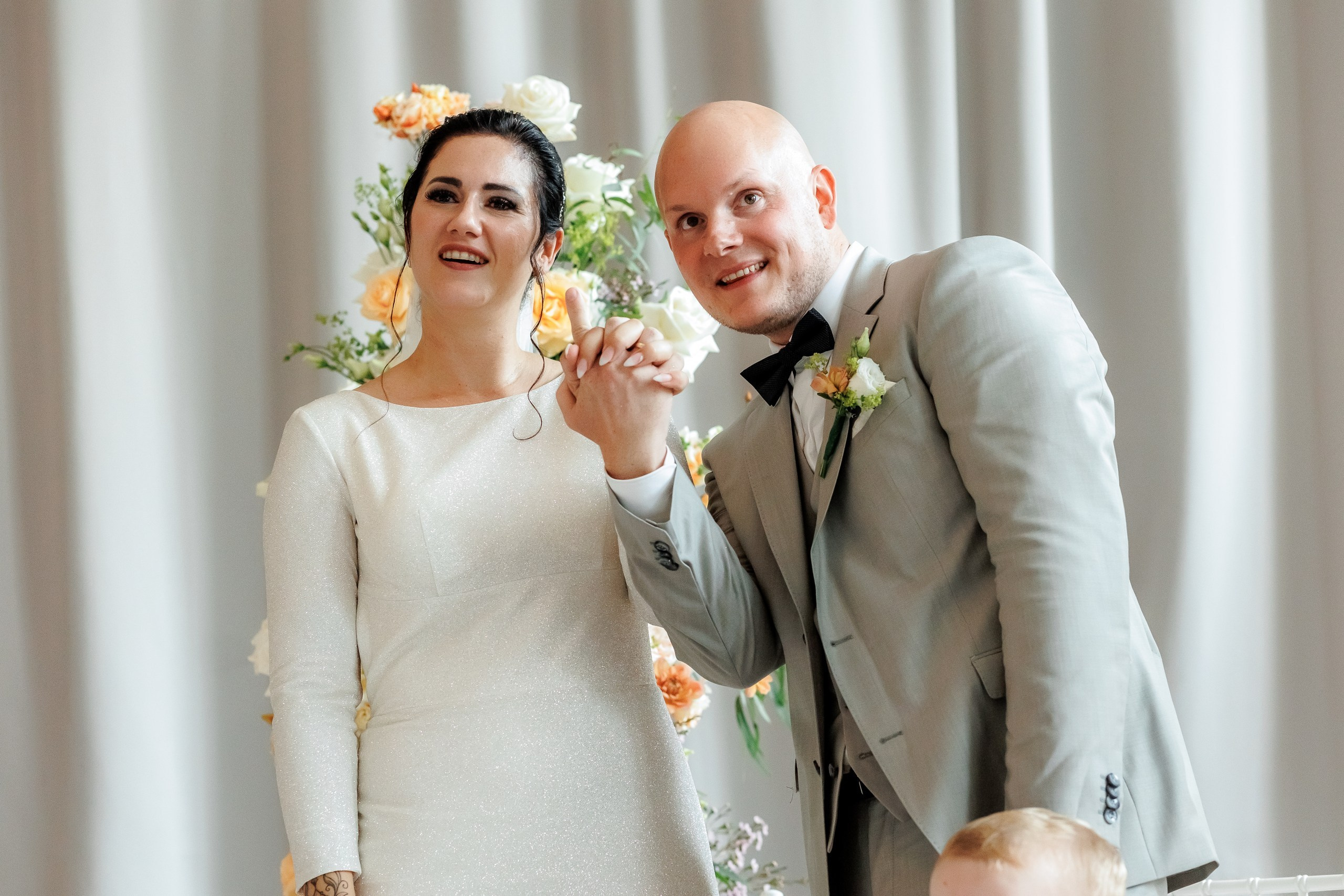 Yasmin und Mathias: Eine Traumhochzeit in der Villa Schützenhof. Hochzeitsfotografie in Berlin Nataliia Schütze
