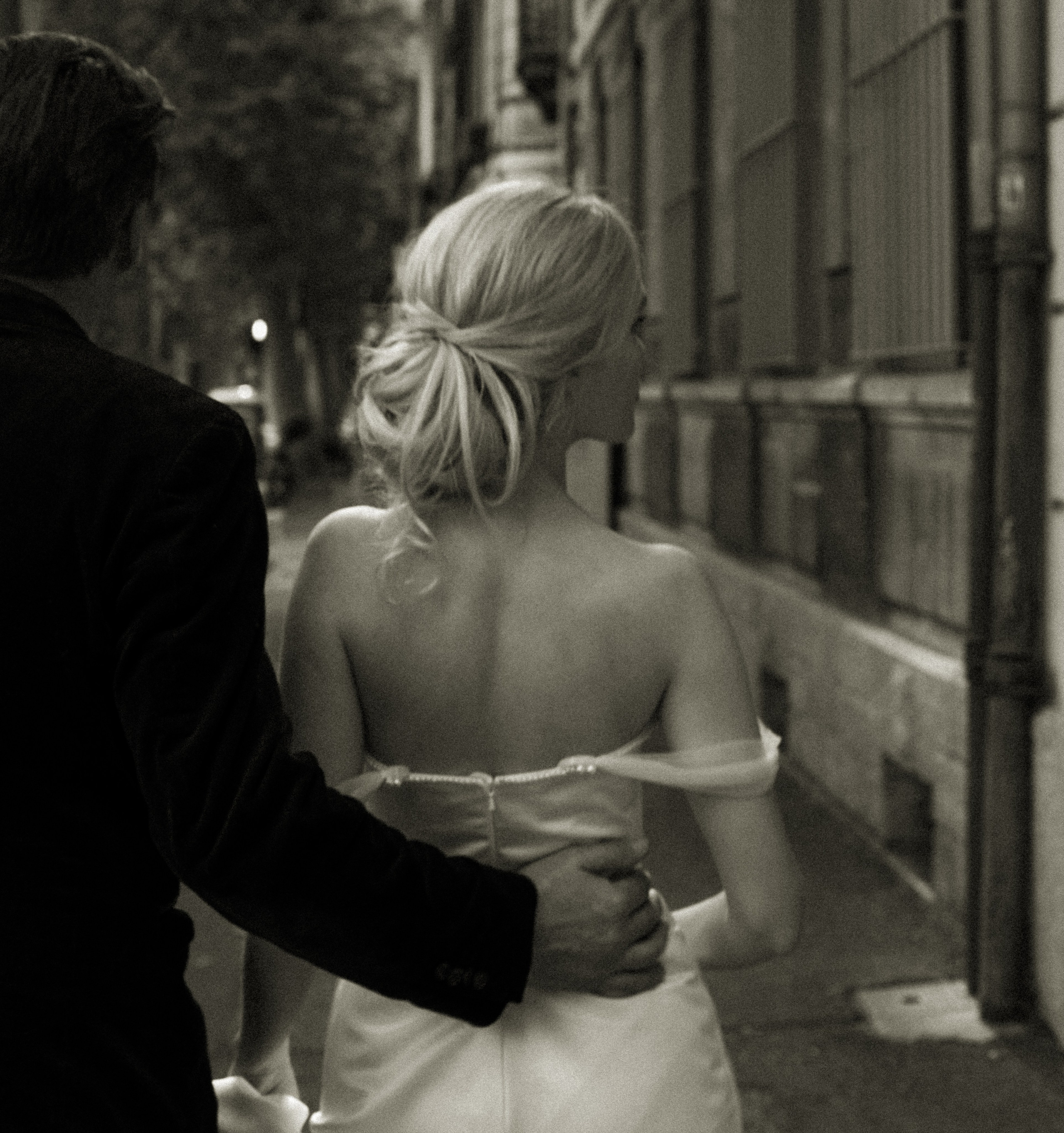 Nouveaux mariés. Histoires d’amour, séances photos de famille et de mariage en France