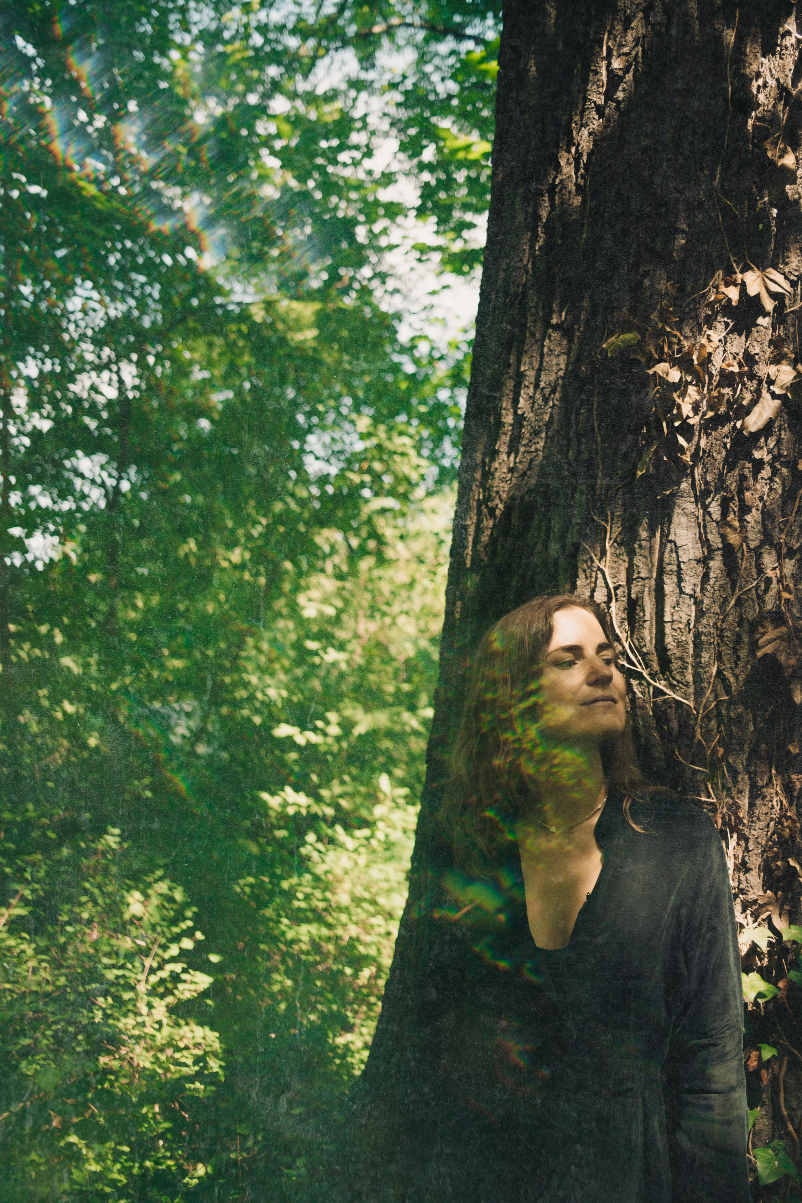Girls Picnic on the lake. Professional Photographer in Berlin — Portraits, Love Story, Events, F