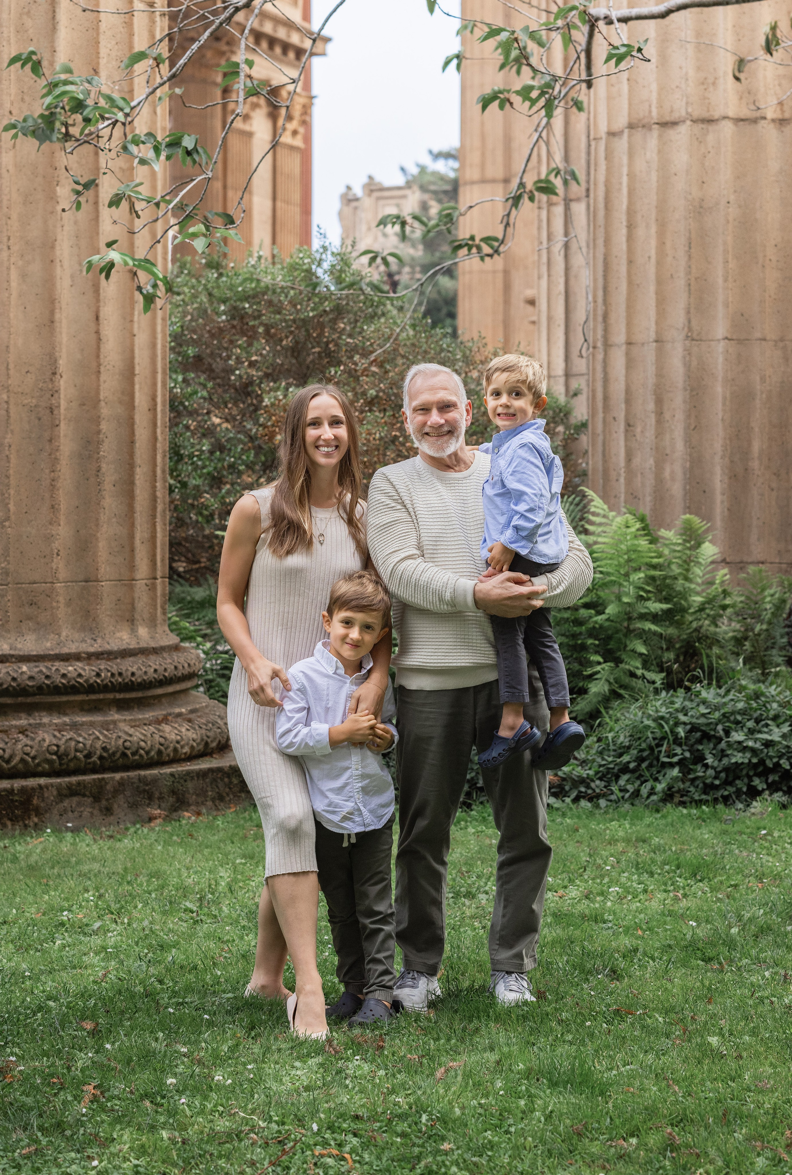 Family Garden Story. Levantera Photo San Francisco Bay Area Photographer Natalia