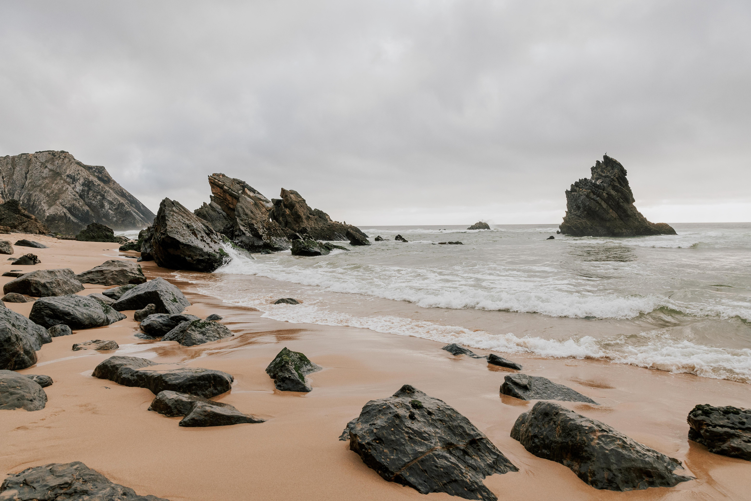 Sessão Maternidade em Praia da Adraga. Fotografia e Filmes de Casamento de Luxo | Portugal & Destination Weddings | Ricardo & Mary Pictures