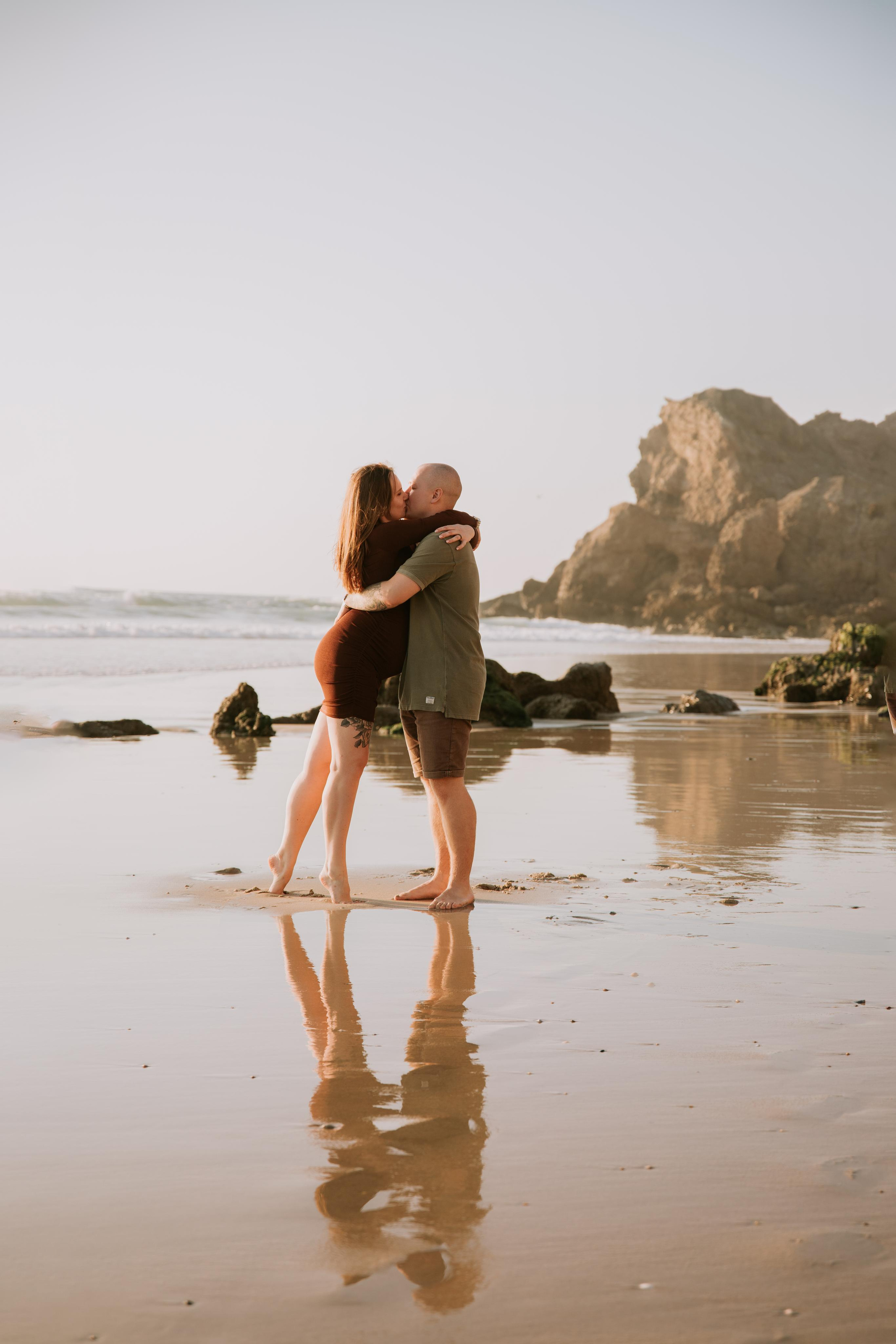Sessão Maternidade em São Pedro de Moel. Luxury Wedding Photography & Cinematic Films | Portugal & Destination Weddings | Ricardo & Mary Pictures