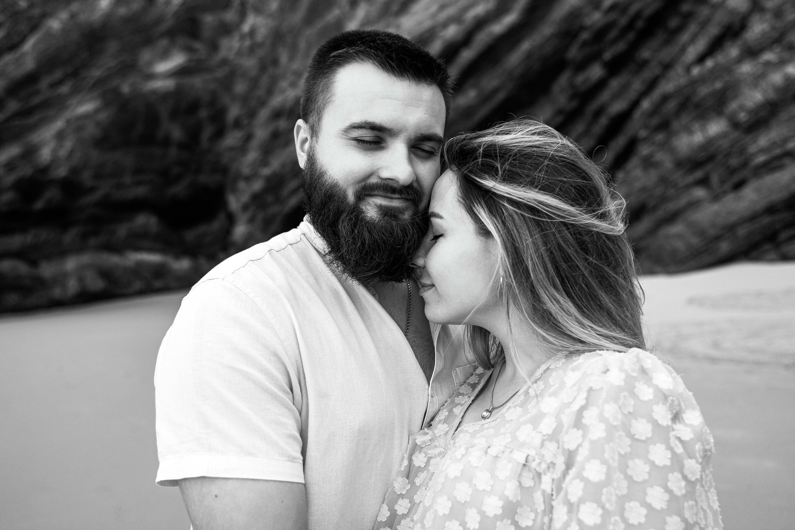 Sessão Maternidade em Praia da Adraga. Fotografia e Filmes de Casamento de Luxo | Portugal & Destination Weddings | Ricardo & Mary Pictures