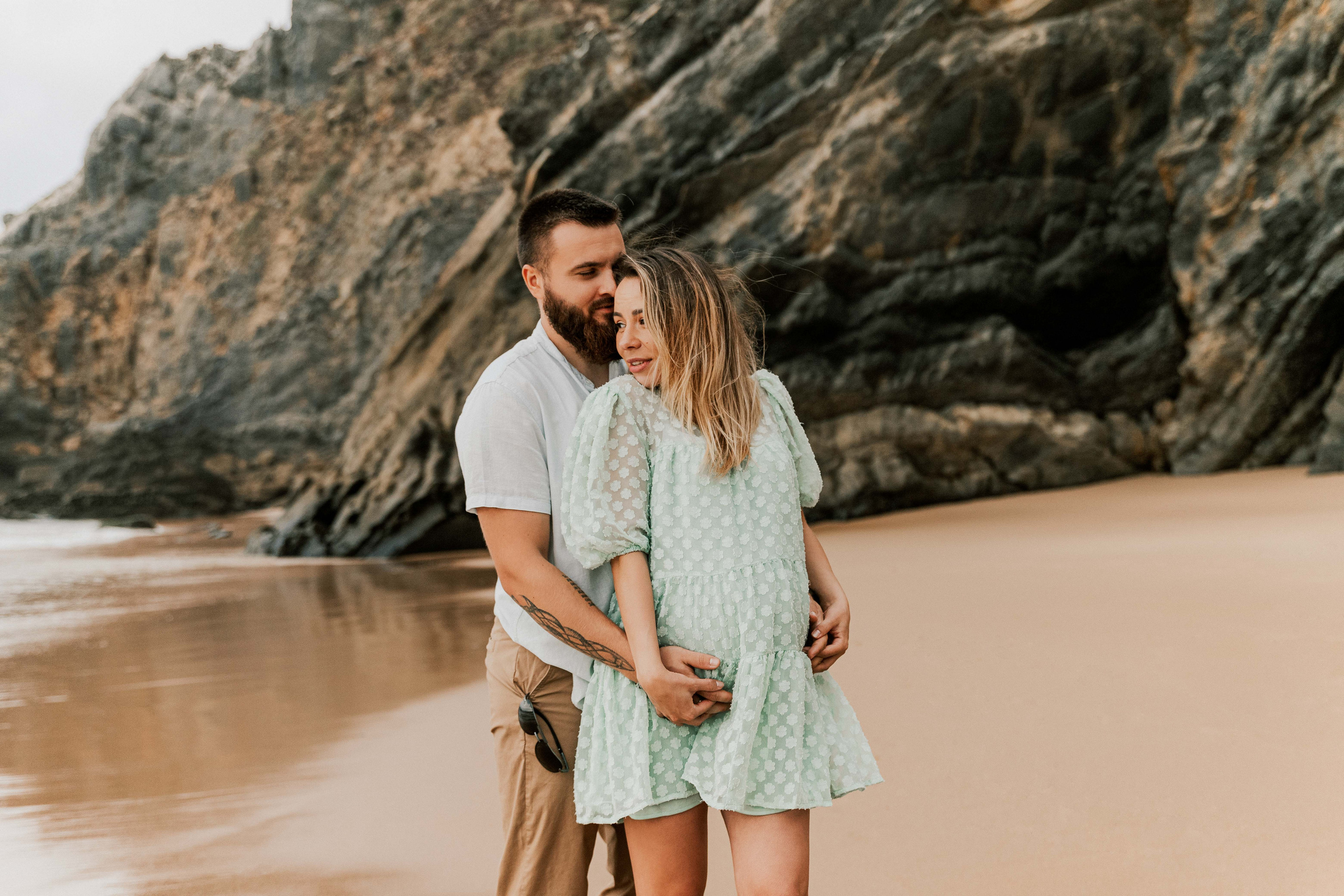 Sessão Maternidade em Praia da Adraga. Fotografia e Filmes de Casamento de Luxo | Portugal & Destination Weddings | Ricardo & Mary Pictures