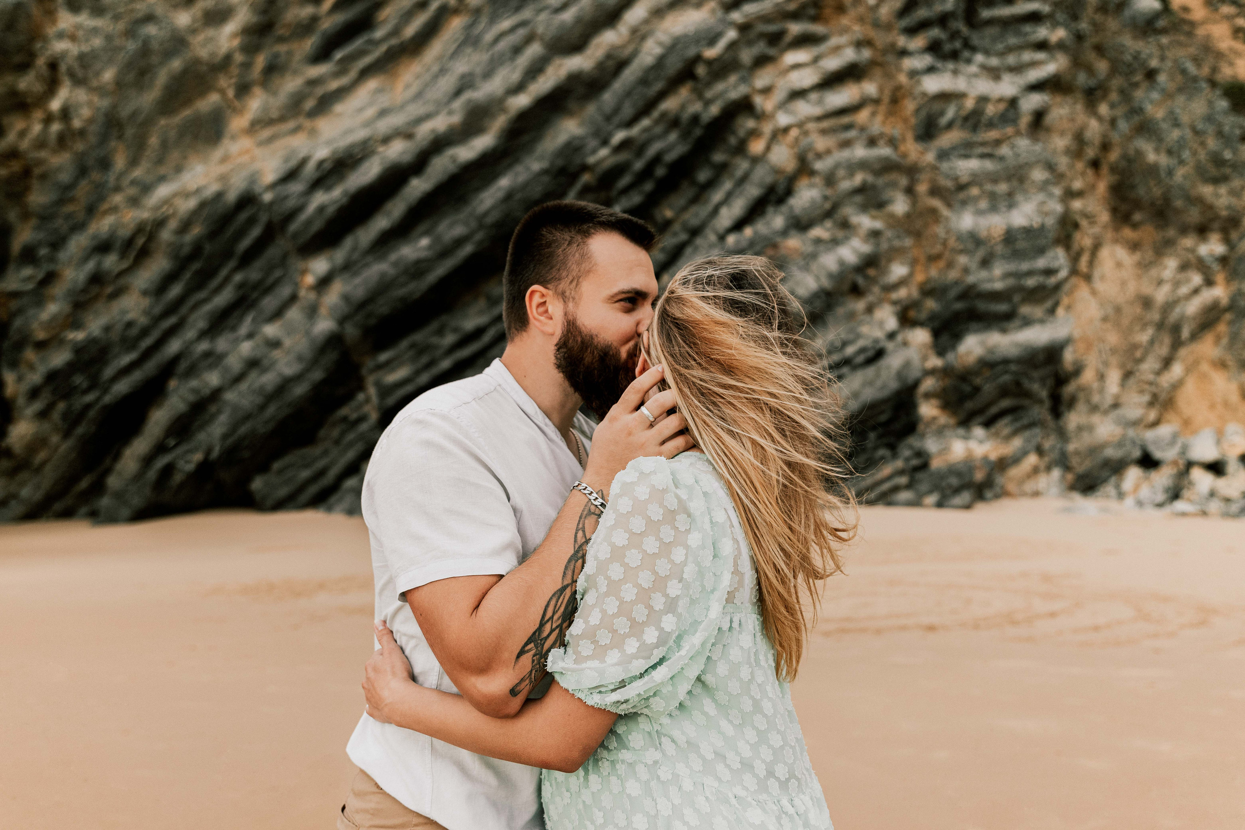 Sessão Maternidade em Praia da Adraga. Fotografia e Filmes de Casamento de Luxo | Portugal & Destination Weddings | Ricardo & Mary Pictures