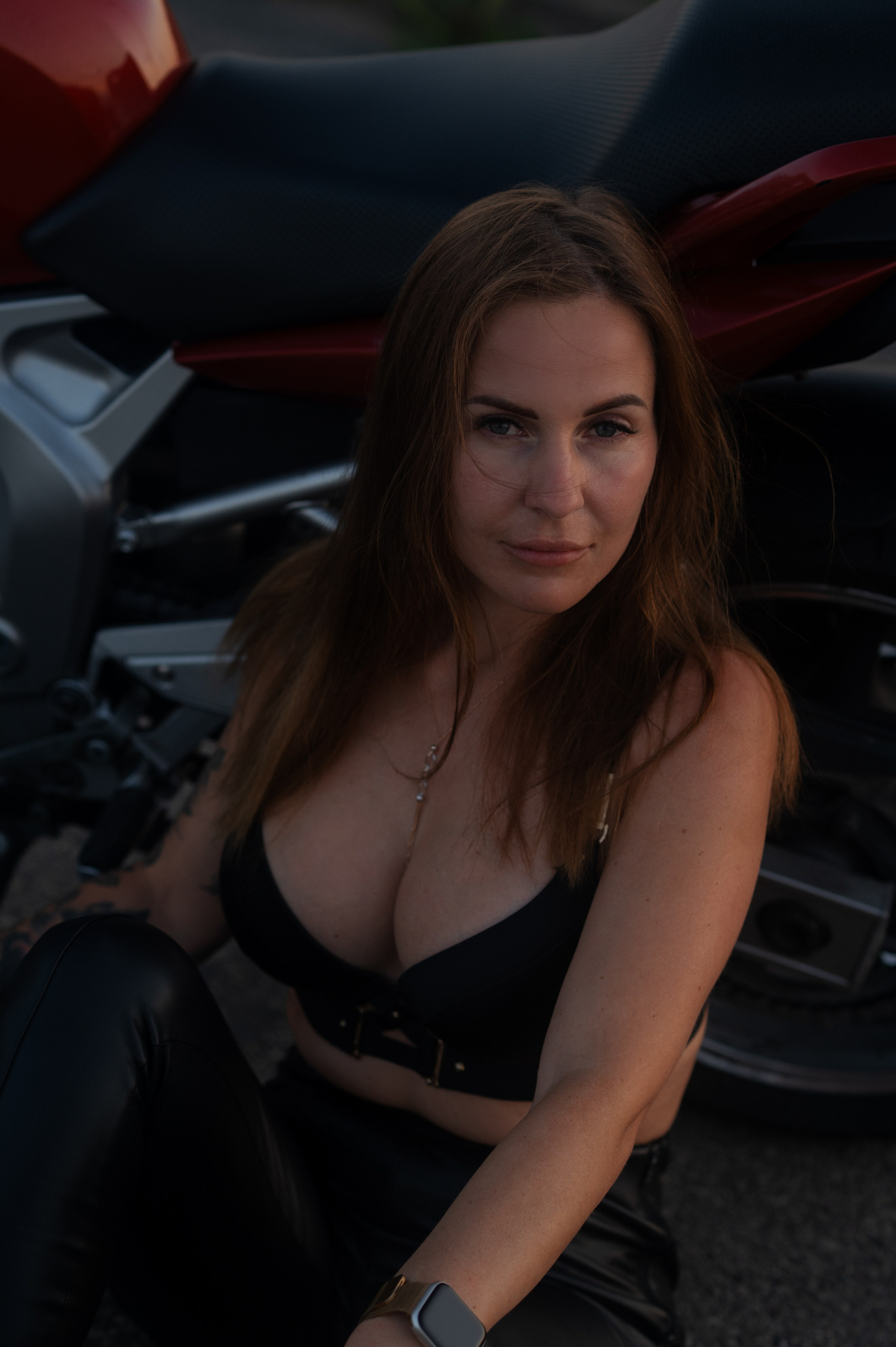 Фотосессия в калининграде девушка на мотоцикле. Фотограф в Калининграде Анна Пошкус