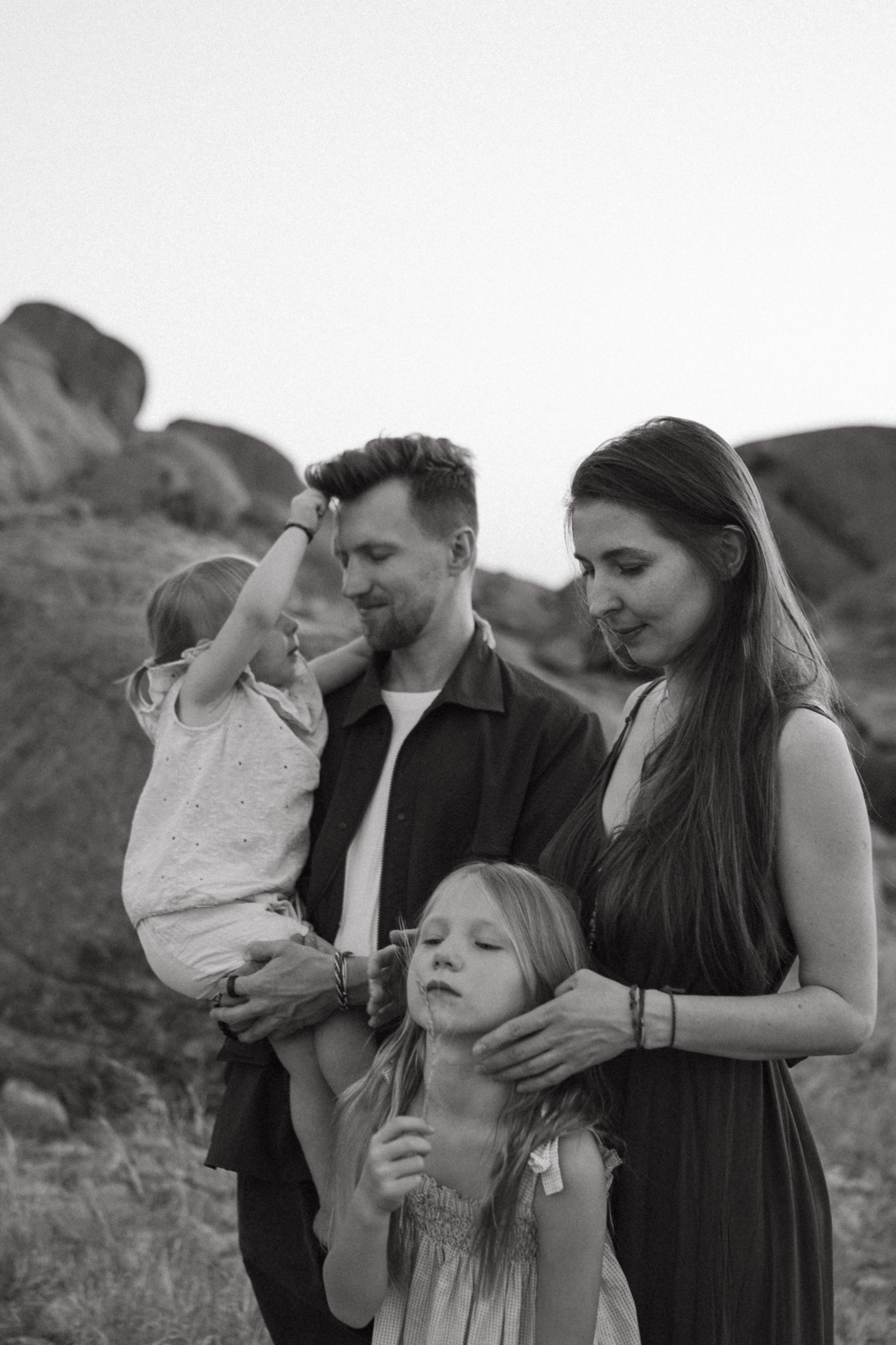 Khoroshilovs Family. Family photographer in Saudi Arabia