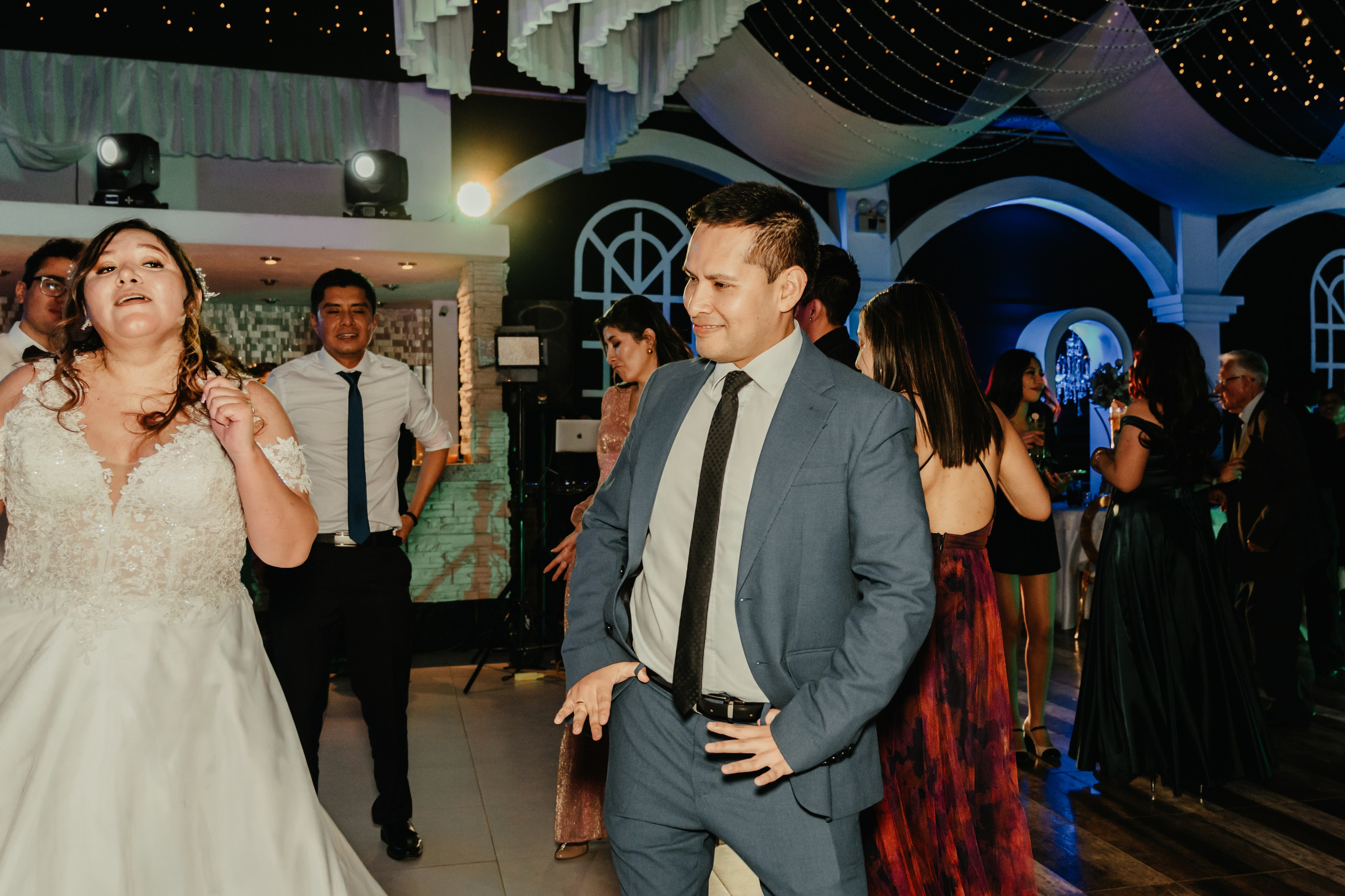 VANIA + LUIS BODA CIVIL. Studio KVTA | Fotografía y Video de Bodas en Arequipa