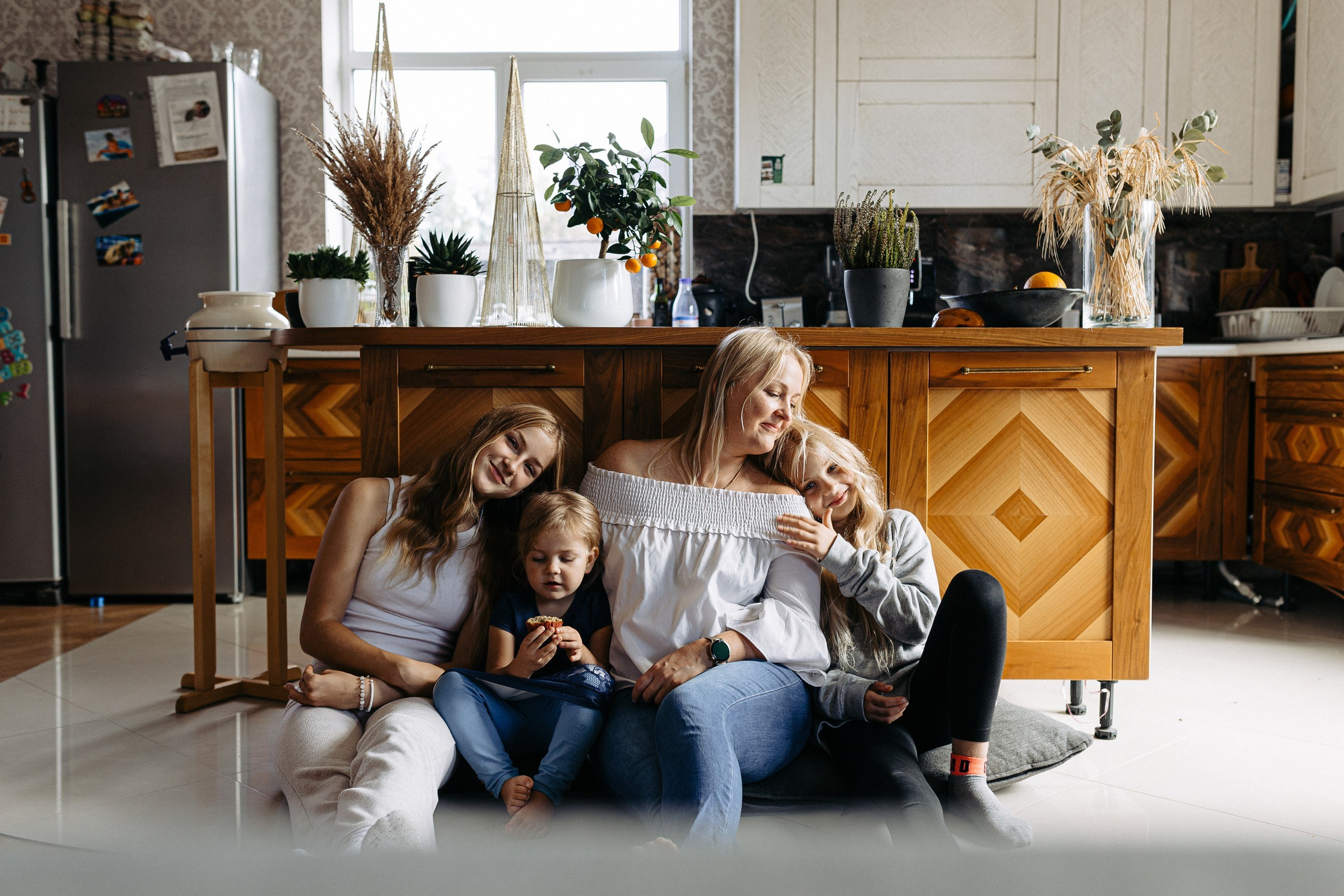 ĢIMENES FOTOSESIJA ZIEMĀ