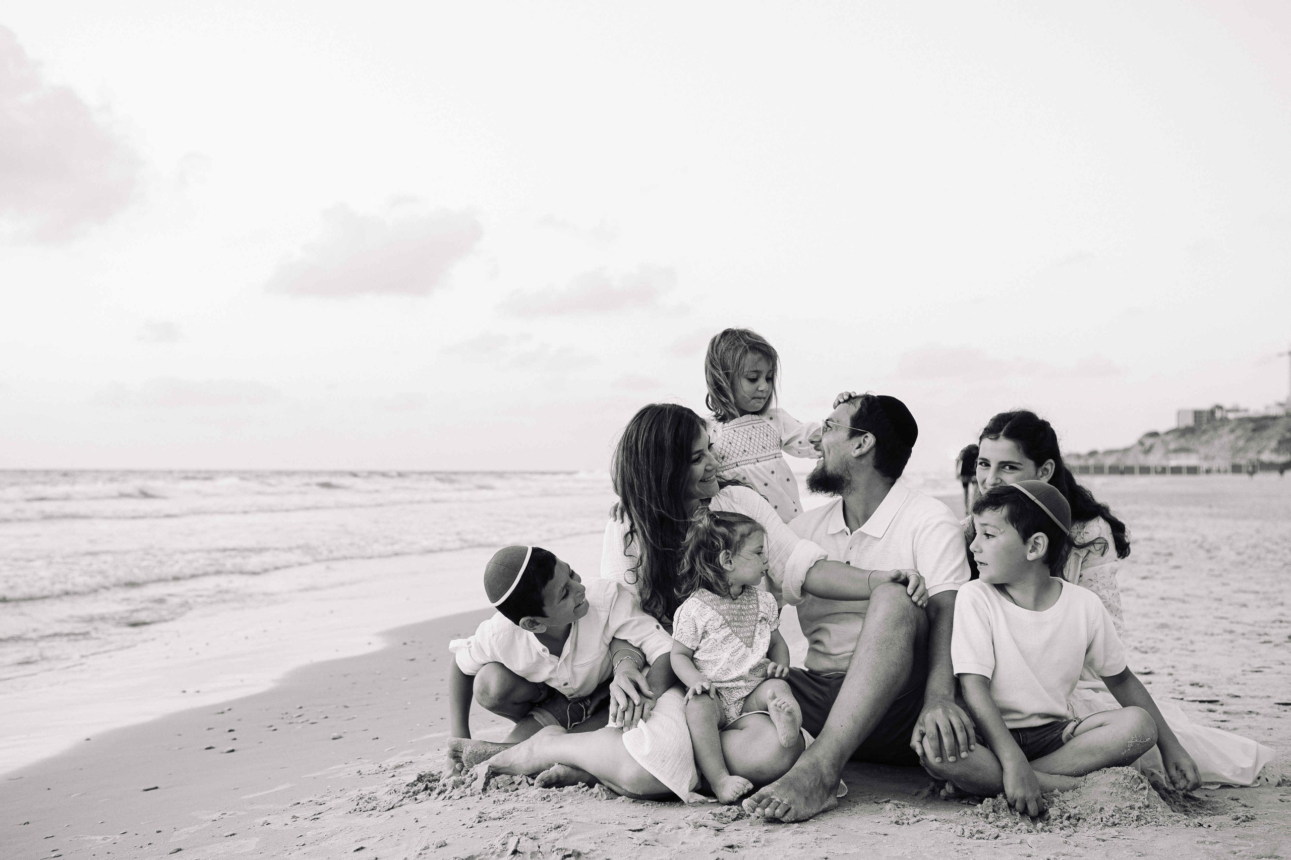 SEA PHOTOSESSION IN NETANYA. Https://shi-photo.com/