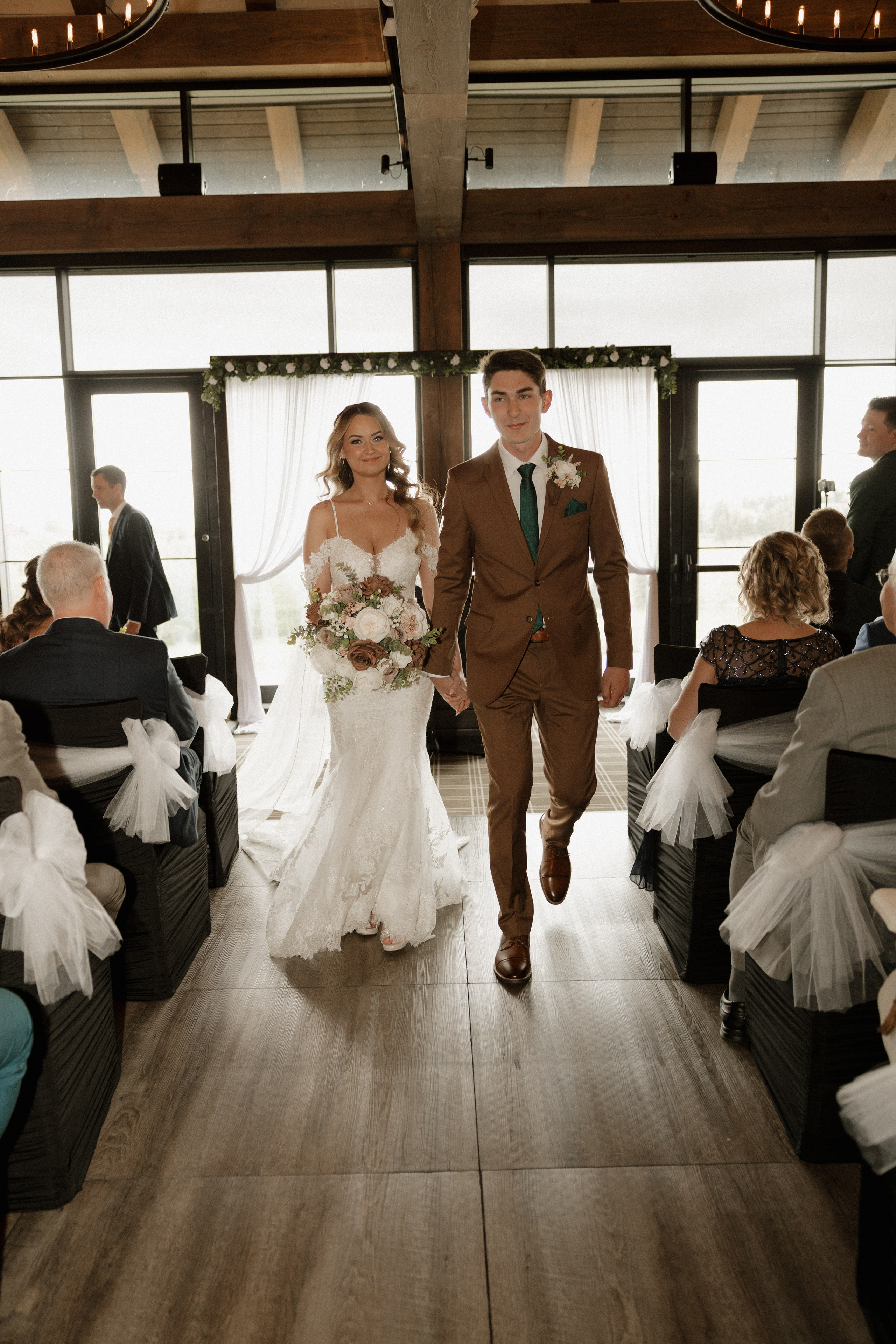 Jennifer & Ethan. Photographer Stanislav Antonov