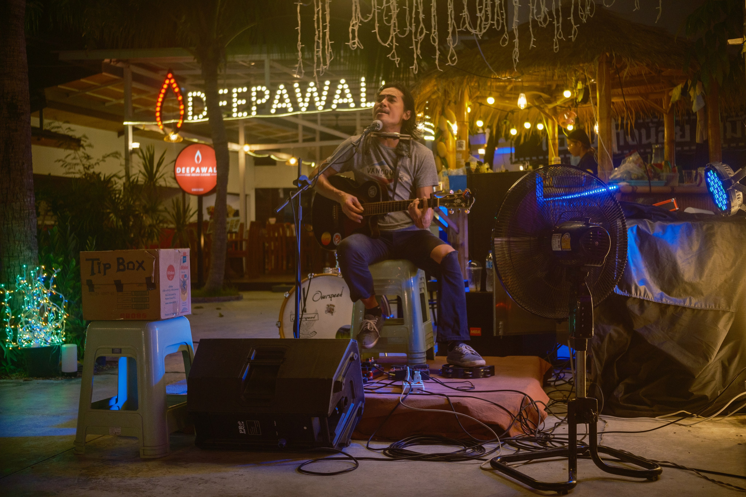 Street musicians. Graytail Photo