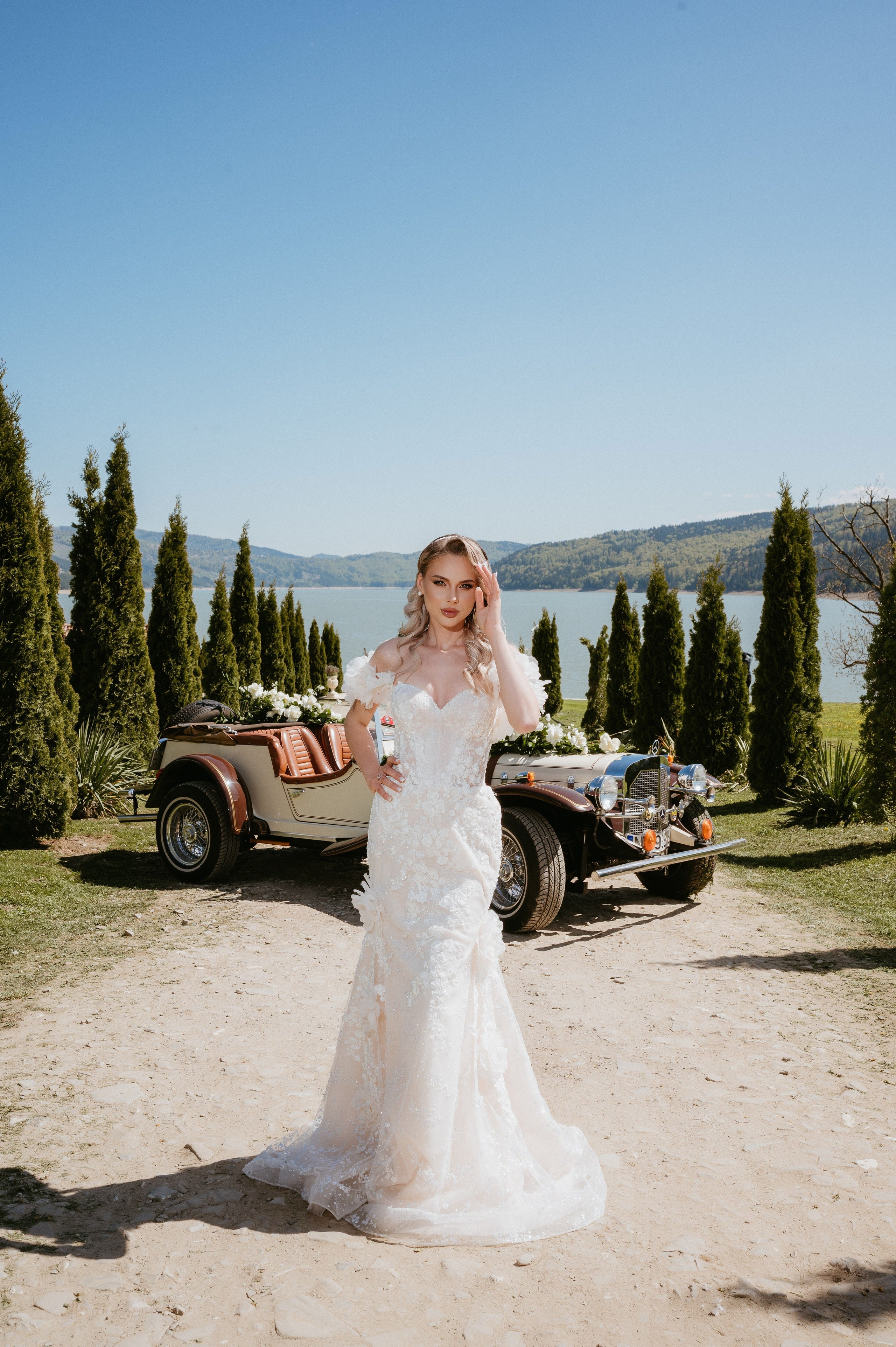 Cristina – Ședință foto bridal editorial | Valentin Melen. Valentin Melen - fotograf de nunta 🤍