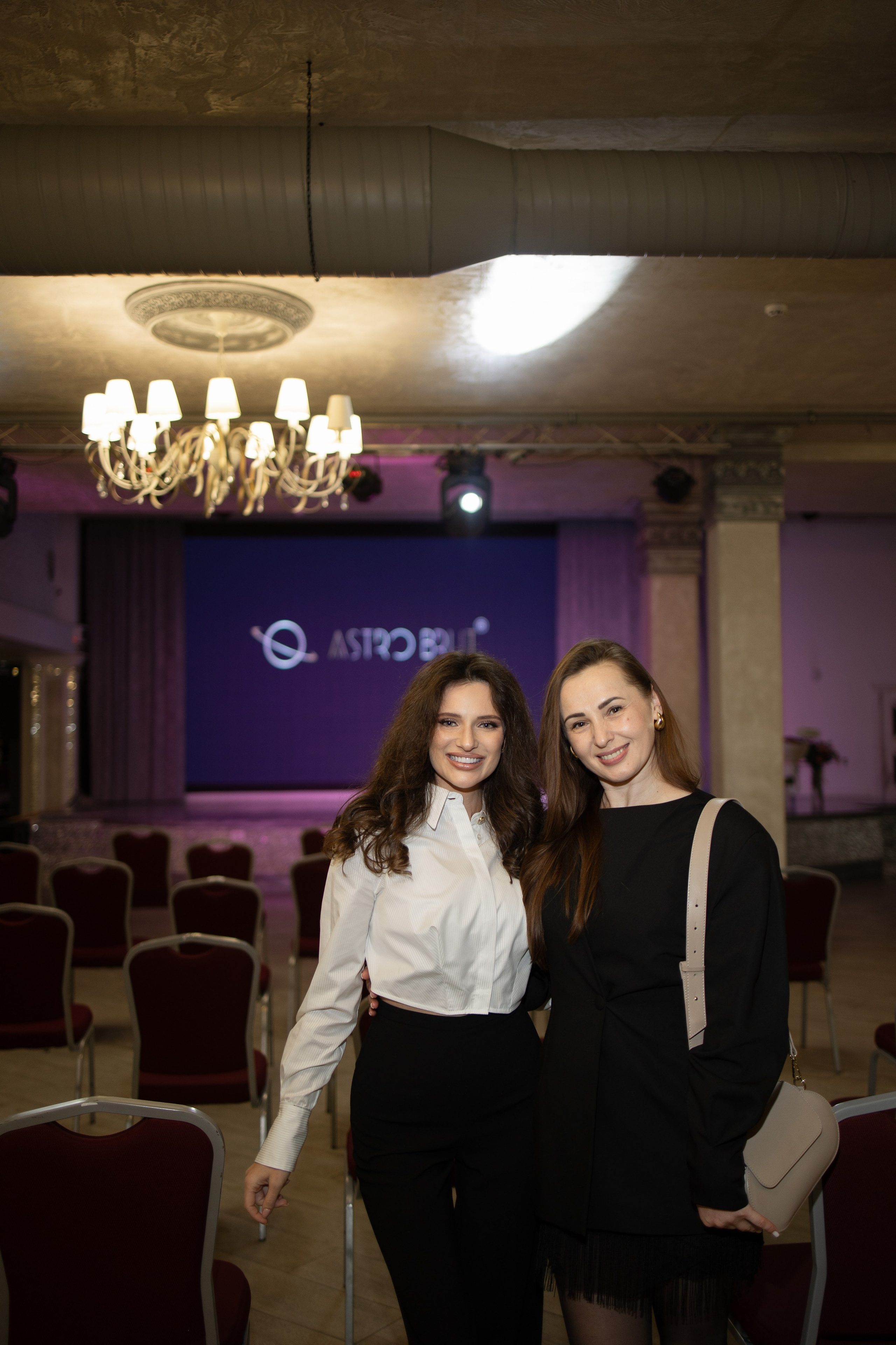 AstroBrut Conference. Wedding and family photographer