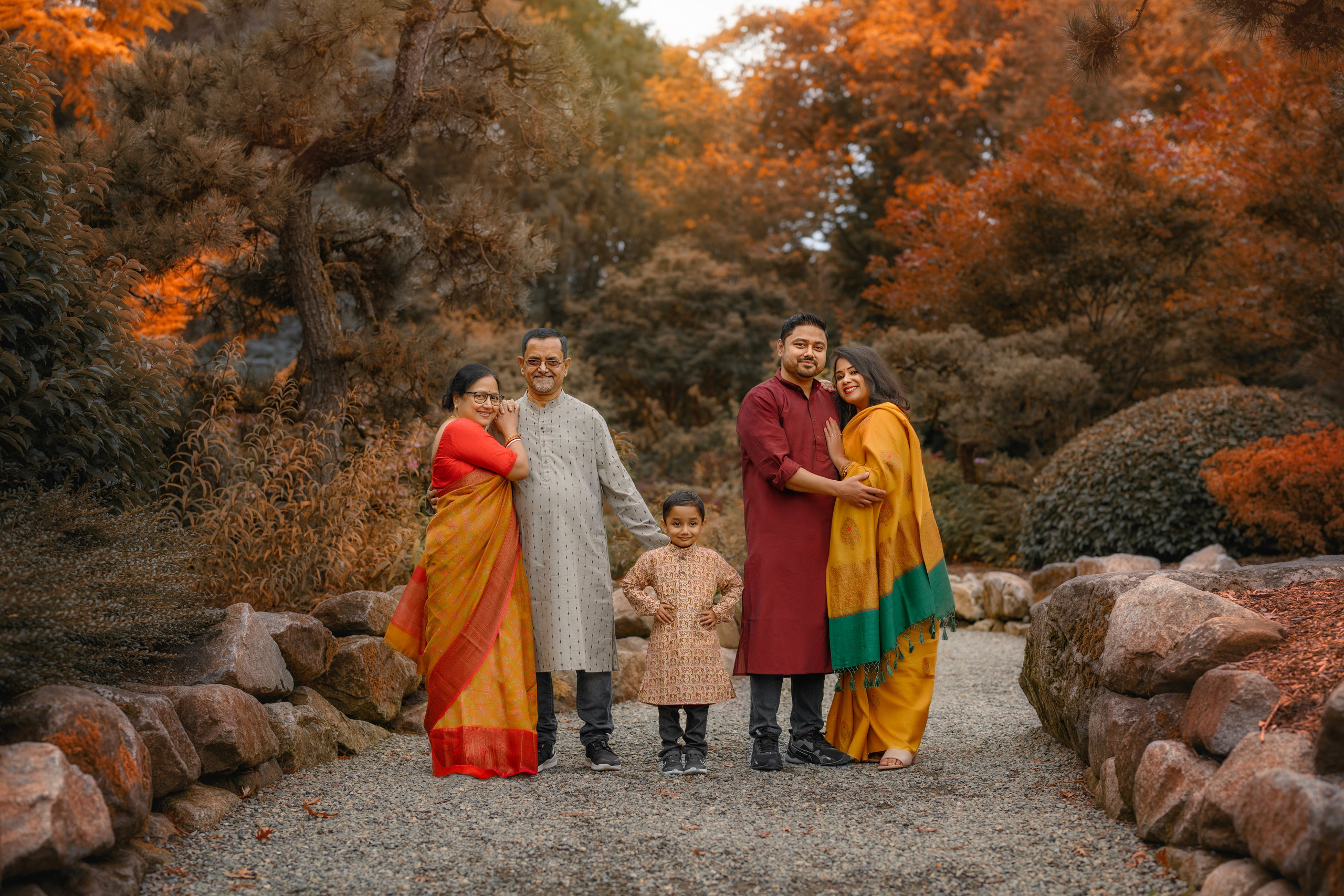 Priyanka. Wedding & family photography in Seattle area. Helen Michelle photographer