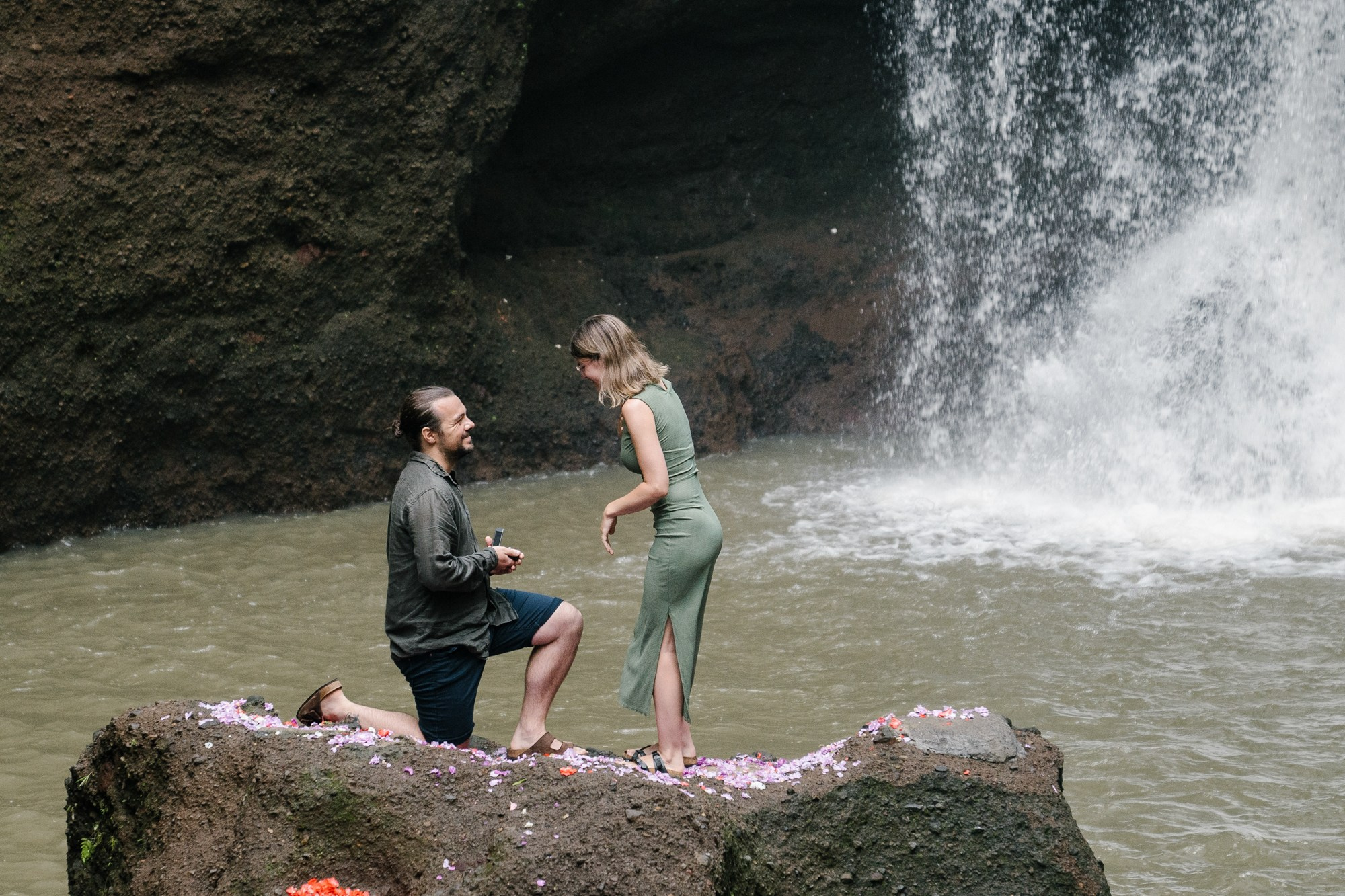 Marriage Proposal in Bali. Female Photographer in Bali