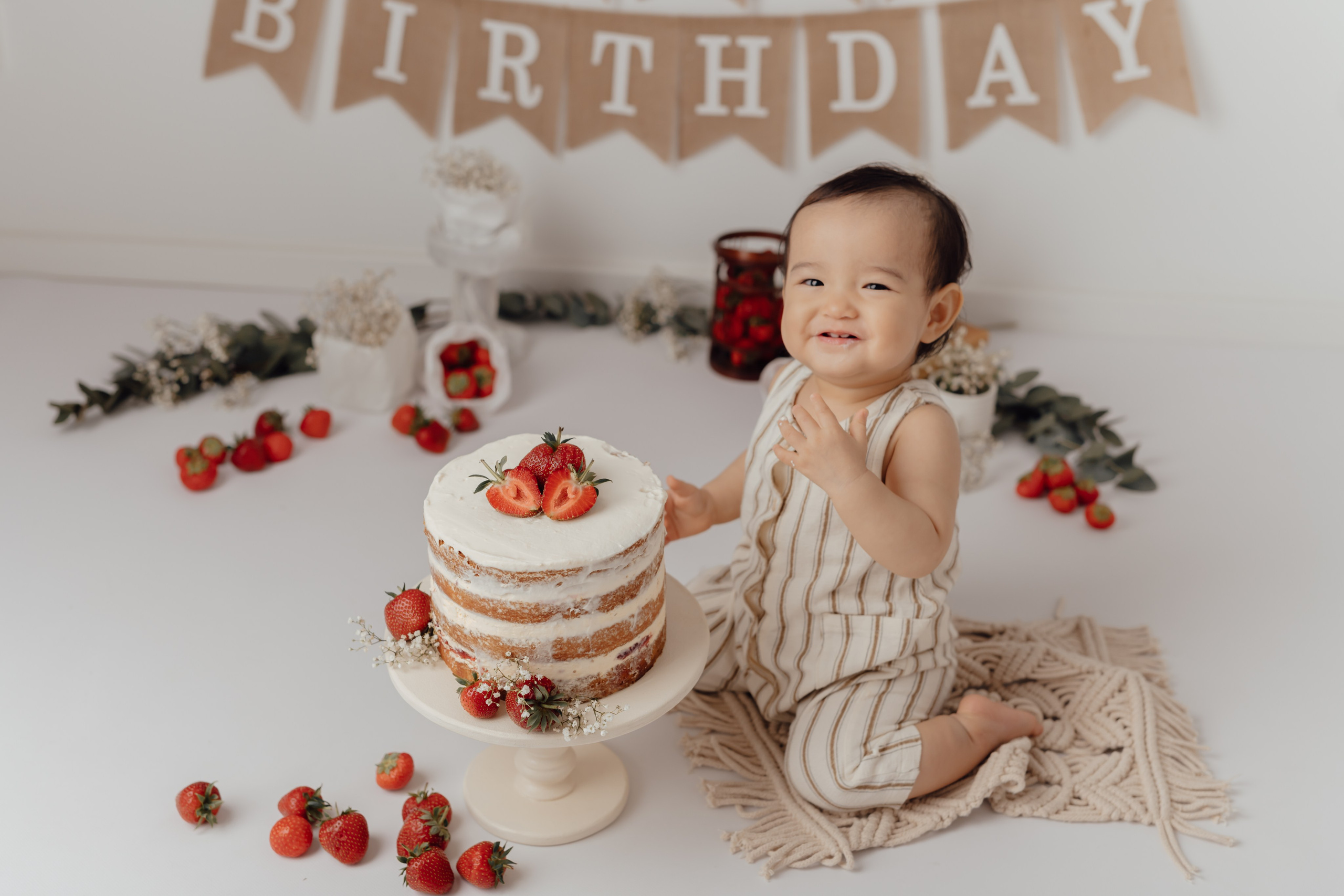 Babys/ Cakesmash. Newbornphoto in Duesseldorf
