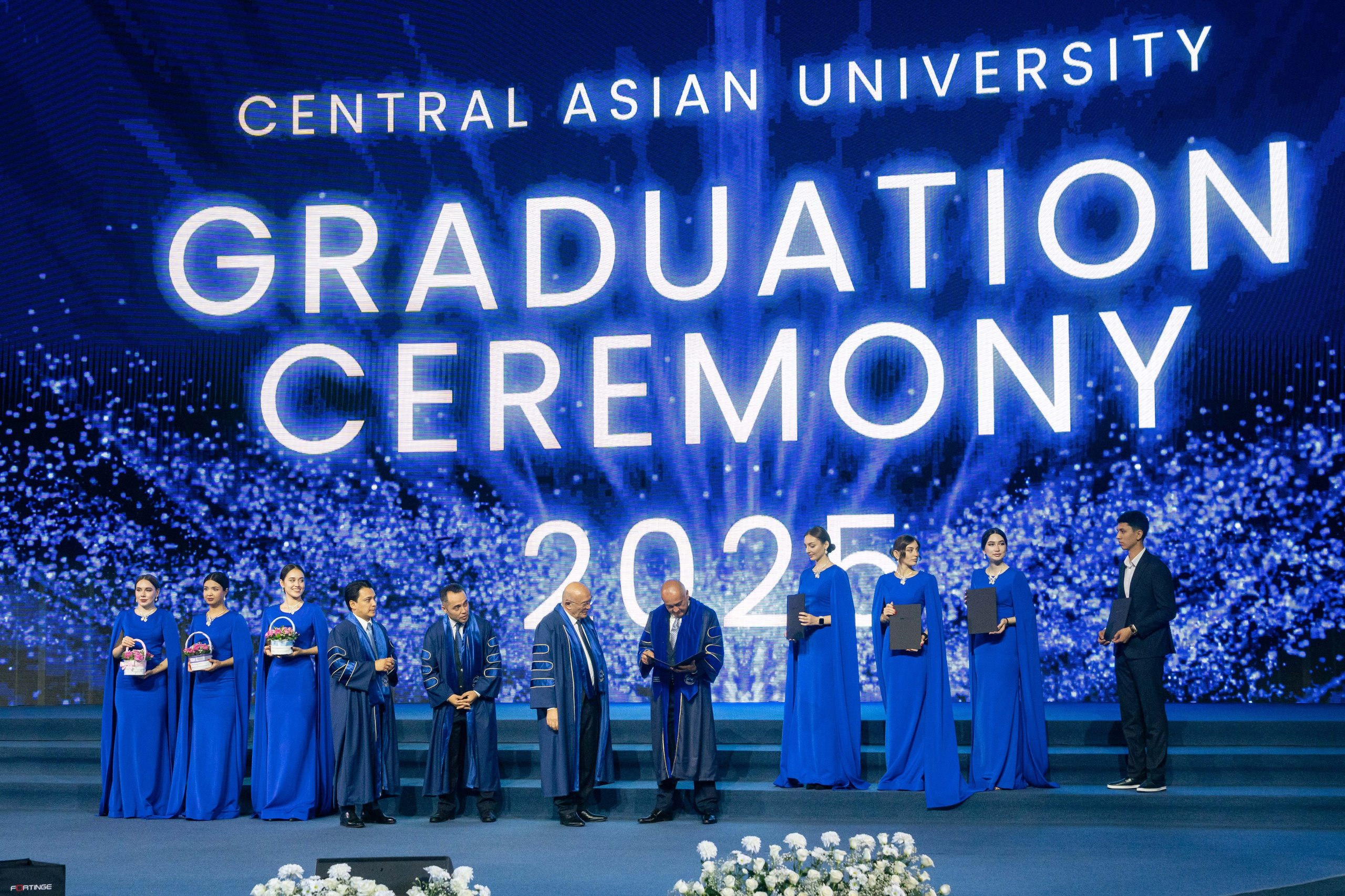 Как Central Asian University провёл одну из самых ярких выпускных церемоний. Георгий Намазов | Фотограф в Ташкенте