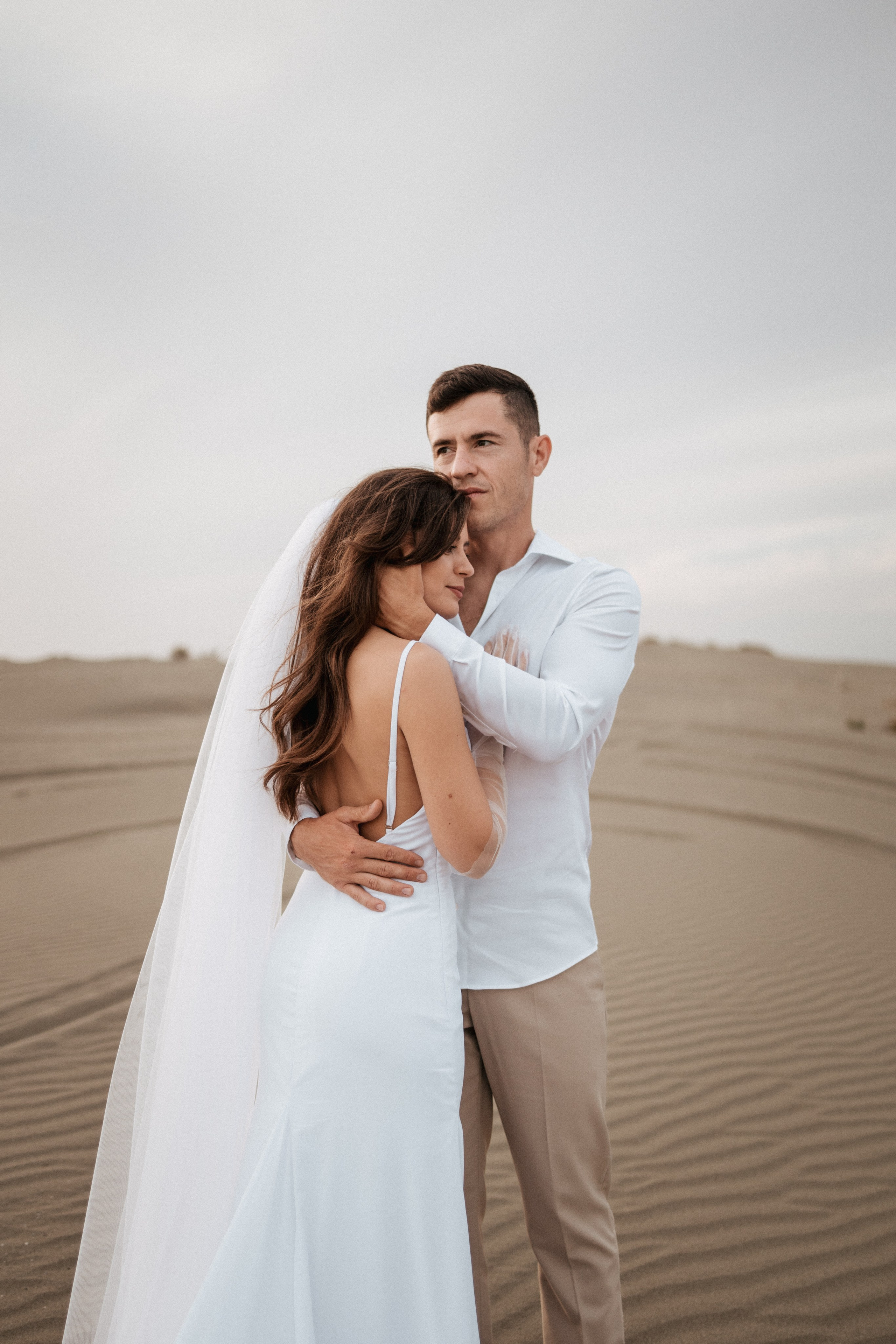 Irina & Victor. Photographer Alina Sparrow