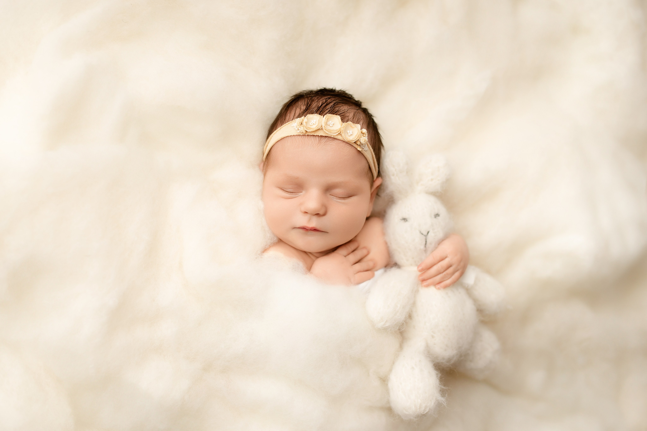 Esu Aleksandra naujagimių ir kudikių fotografė iš Vilniaus