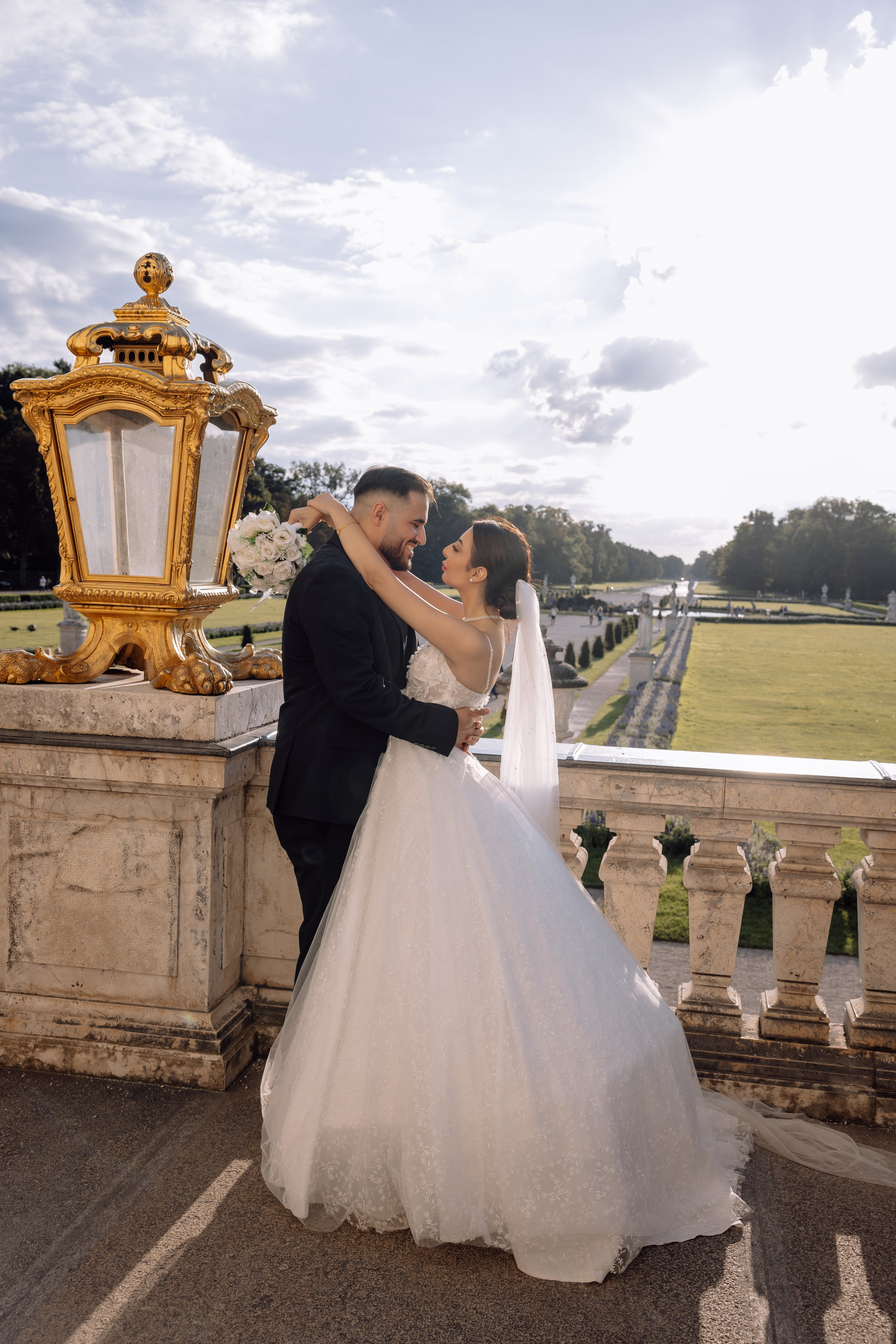 Liebe & Romantik am Schloss Nymphenburg. Hochzeitsfotograf München Taufe Familienfotograf Tanja Mauke
