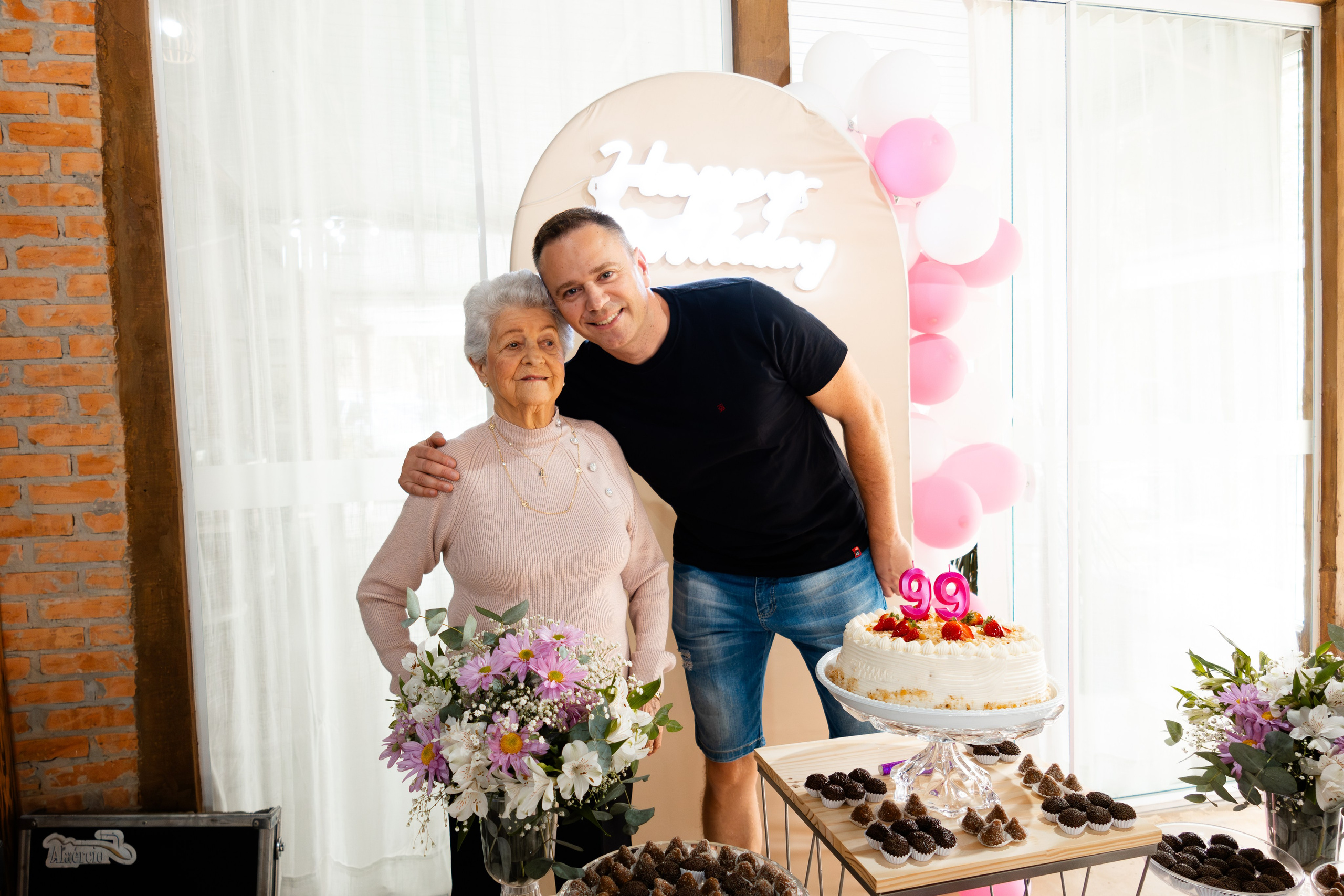 Aniversário 99 anos