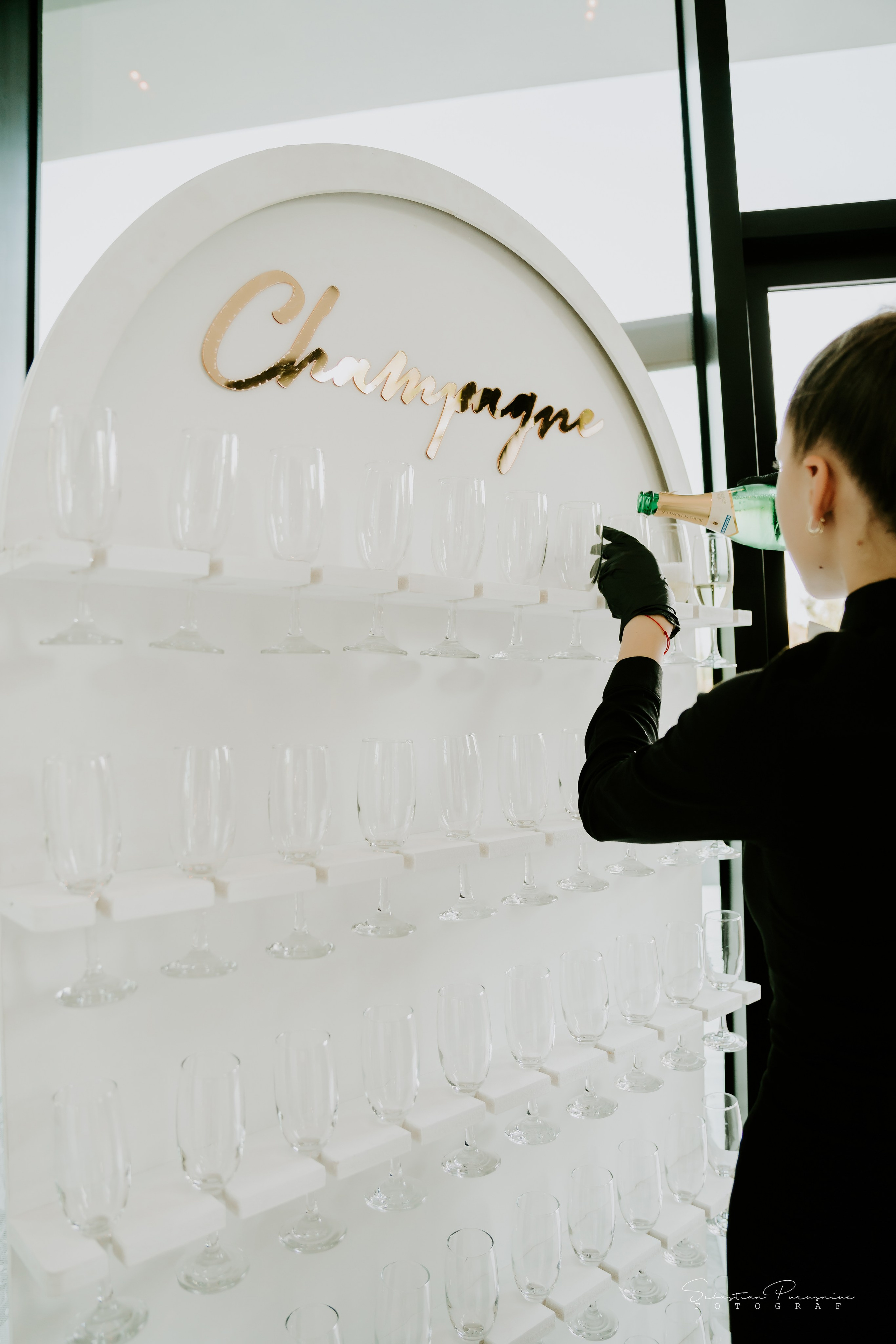 Bianca & Iulian. Sebastian Purusniuc Fotograf - Iasi