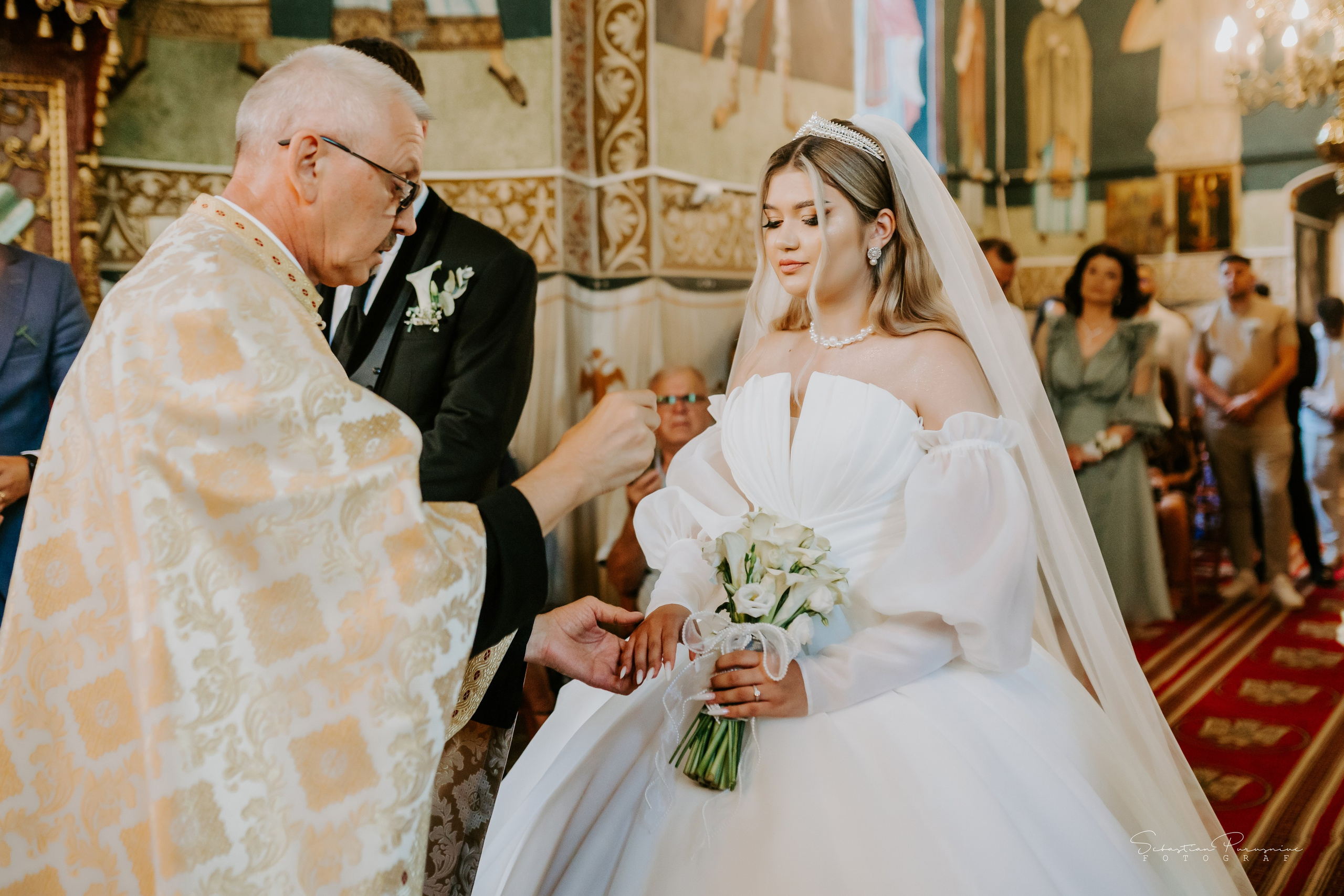 Bianca & Iulian. Sebastian Purusniuc Fotograf - Iasi