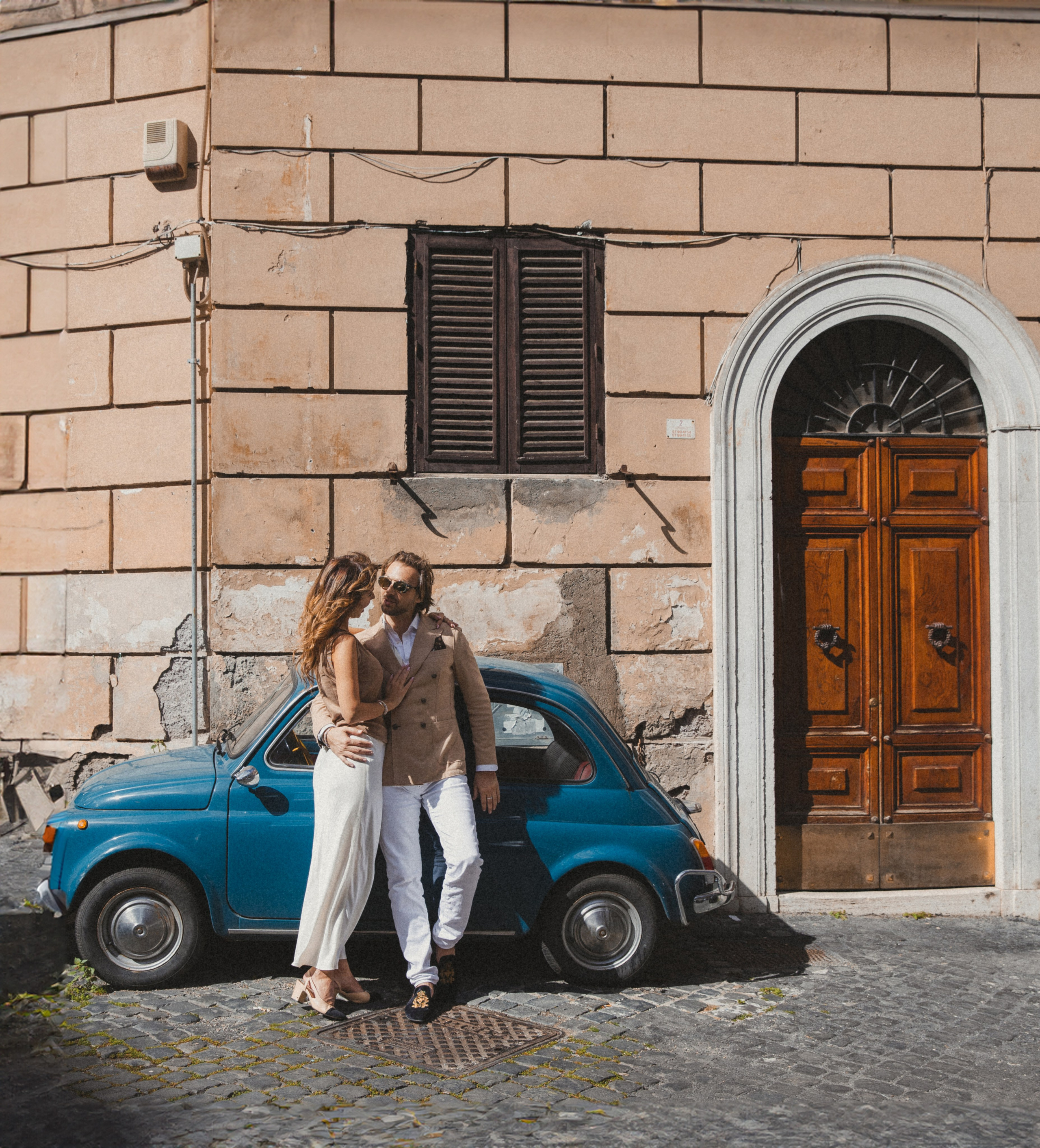 LOVE STORY. Elizaveta Razumova: Cinematic Photography for Love, Weddings, Portraits & Brands