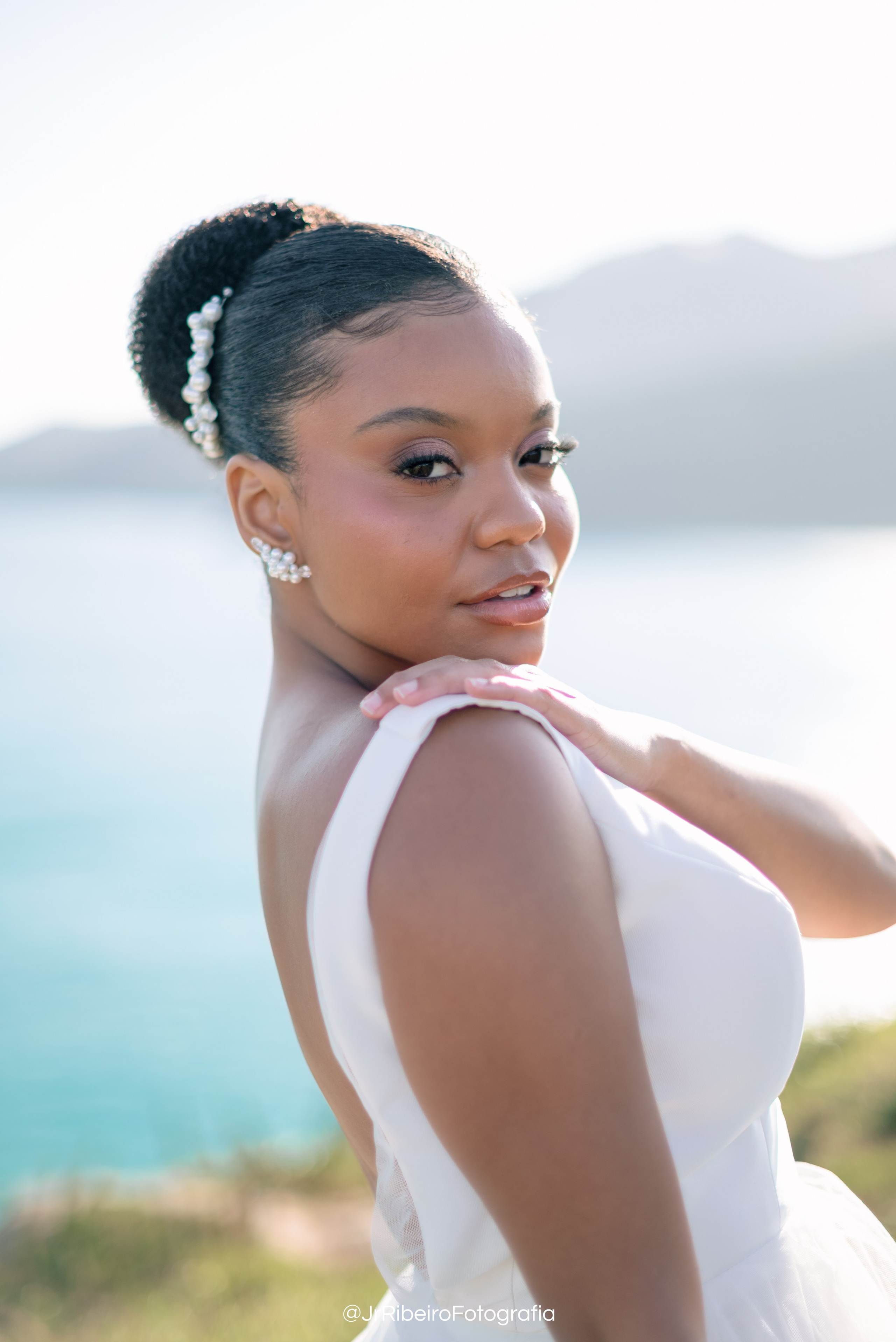 Véu & Mar | Editorial. Junior Ribeiro Fotografia