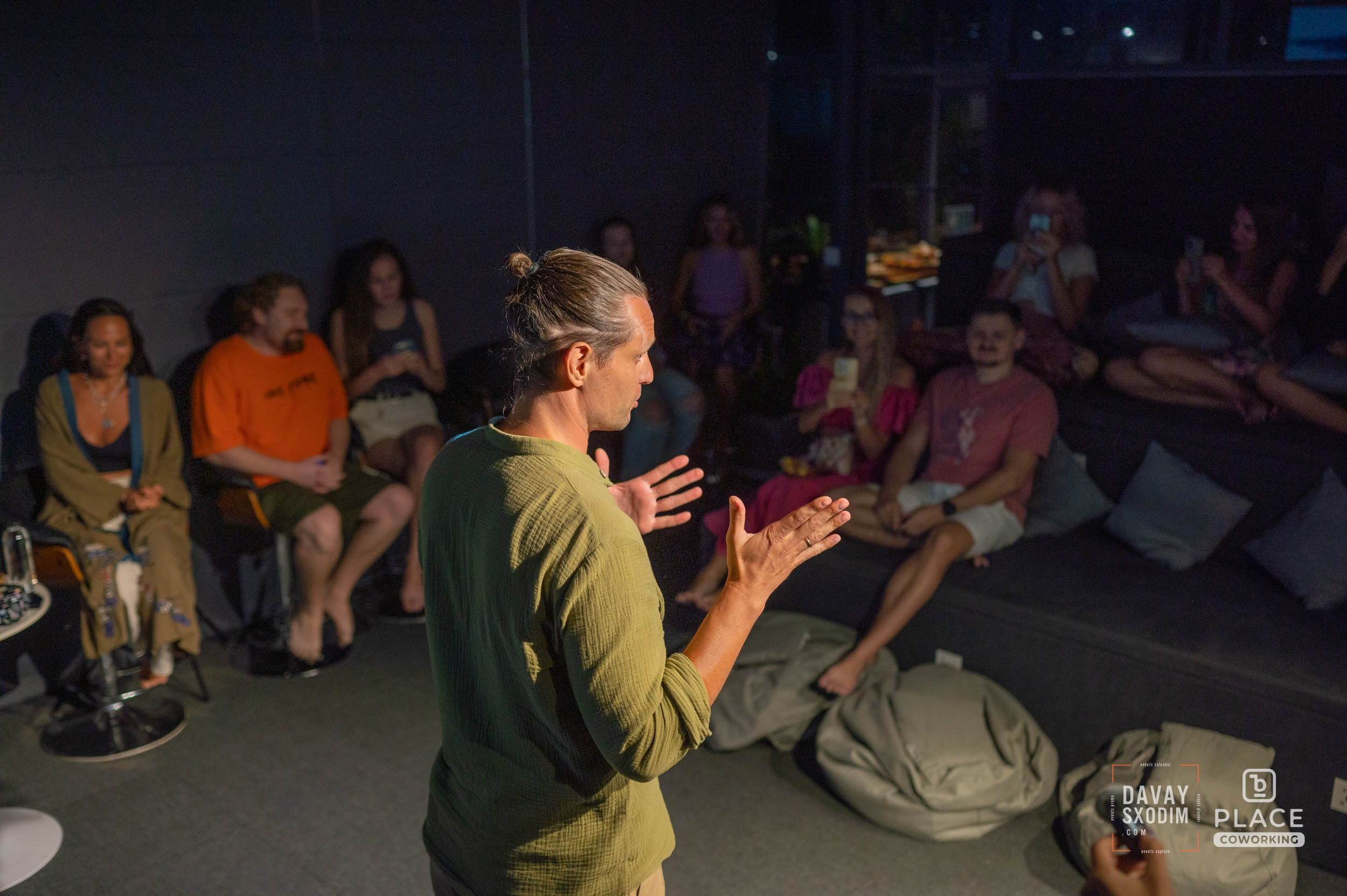 ФАН-ВСТРЕЧА С ИЛЬЕЙ ЛАРИОНОВЫМ. АФИША|ФОТОРЕПОРТАЖИ|ИВЕНТЫ|ПХУКЕТ