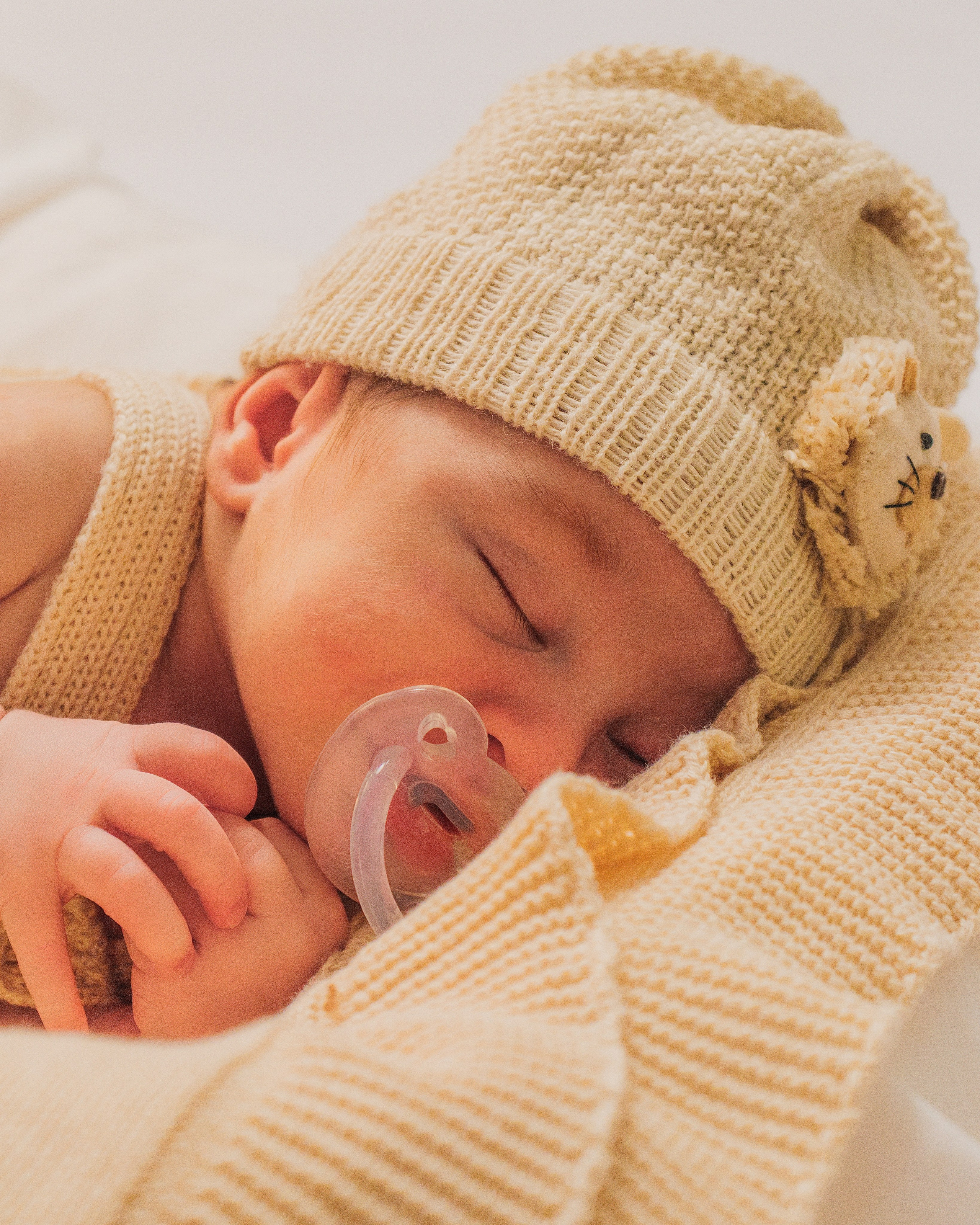 Ensaio Newborn em Sombrio. Fotografia de Recém-Nascido. Oukla Estúdio