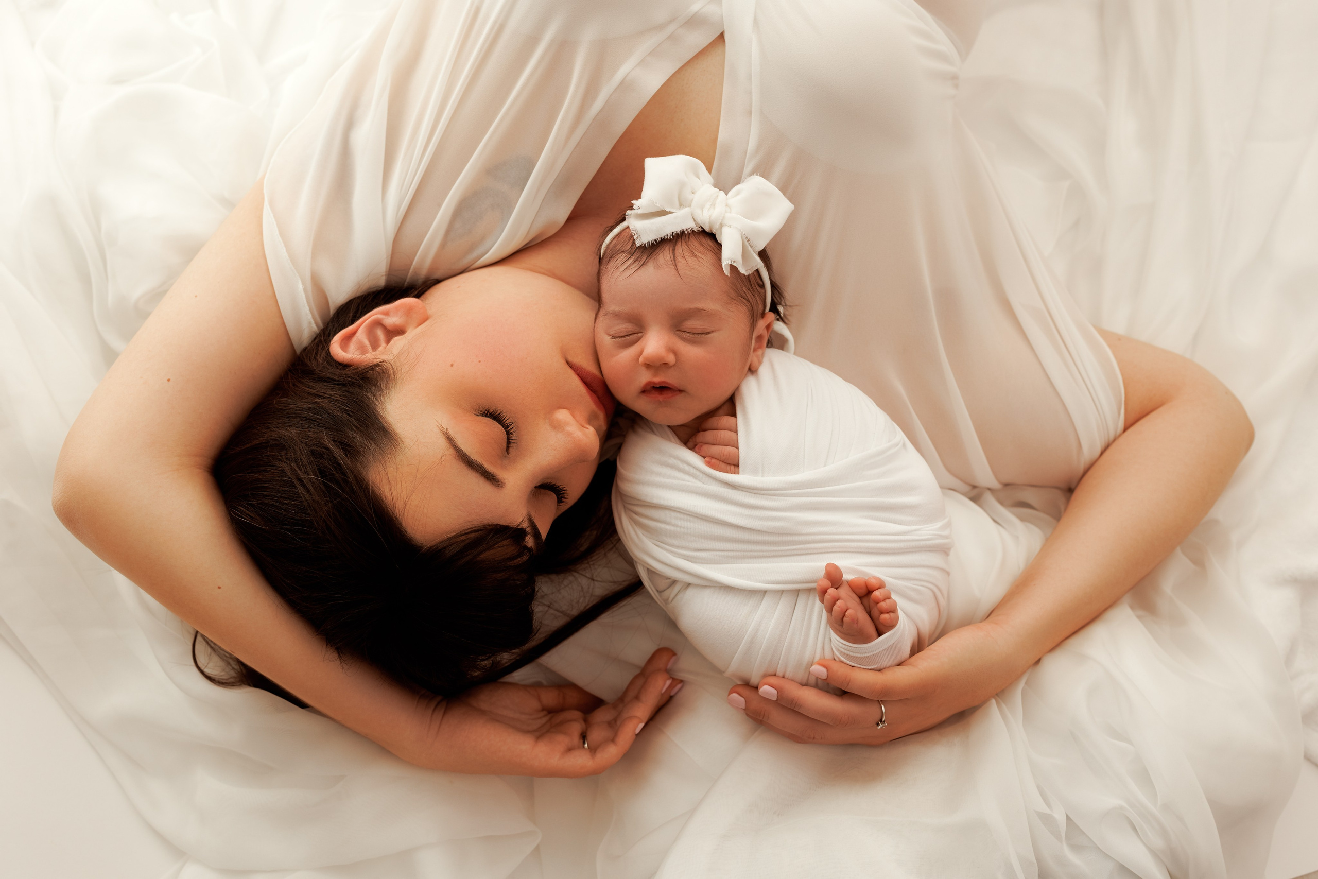 CLELIA NEWBORN. Yulisphotography Ravenna - Fotografo Romagna // Fotografo Gravidanza