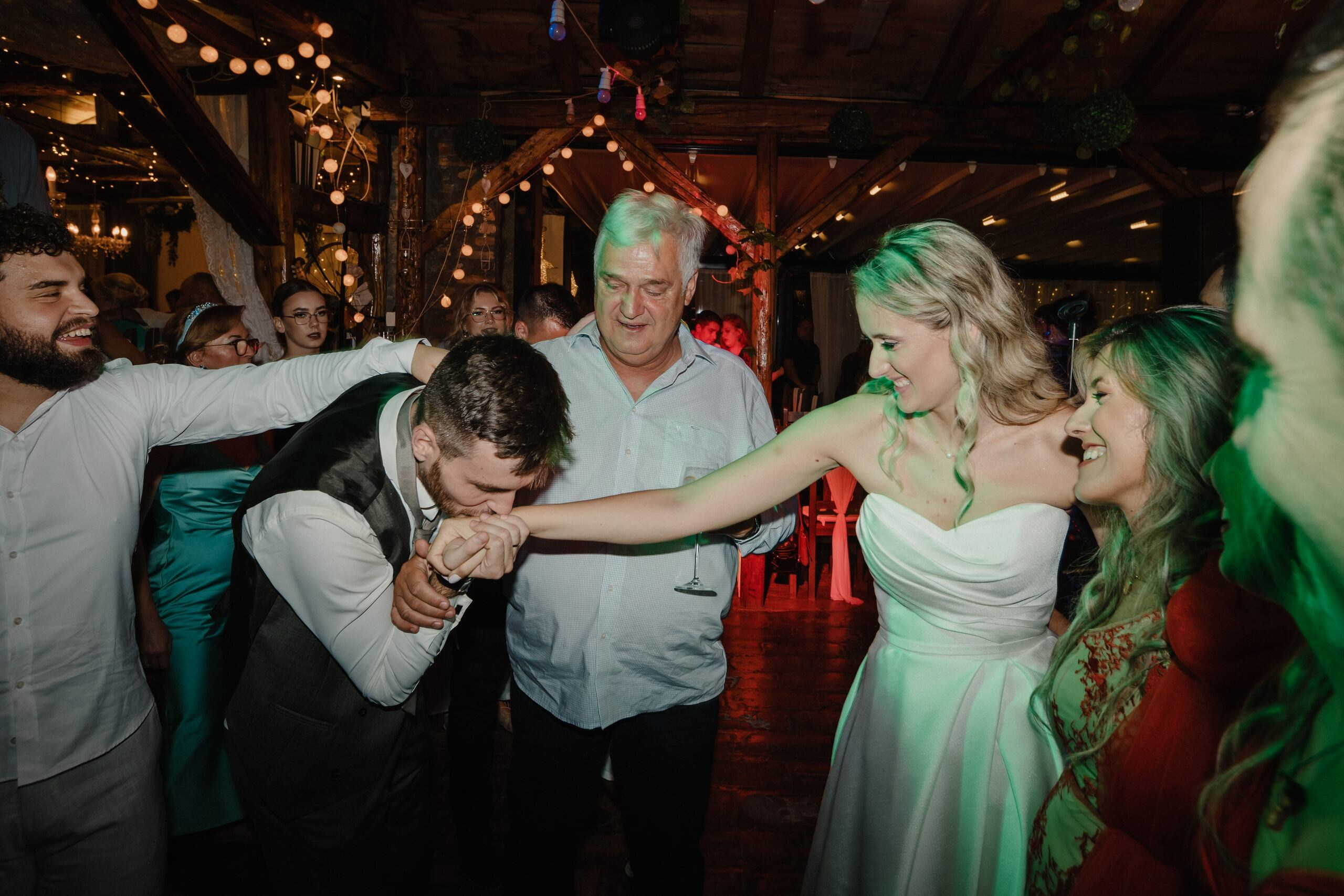 Jovana & Zoran. Wedding photographer based in Novi Sad, Marko Milivojevic