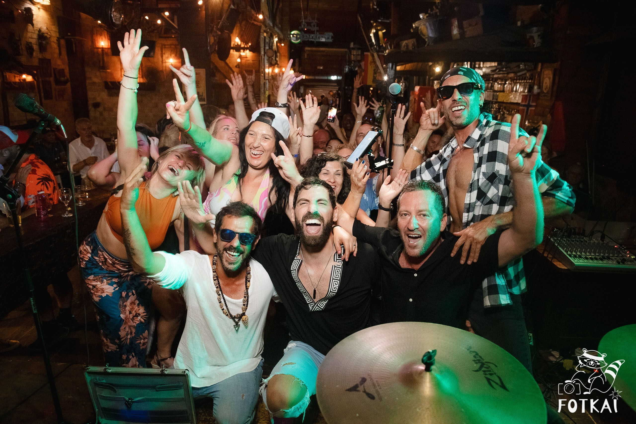 FOTKAI — guía mediática por las ciudades de España: fotos de eventos y conciertos, agenda, entrevistas