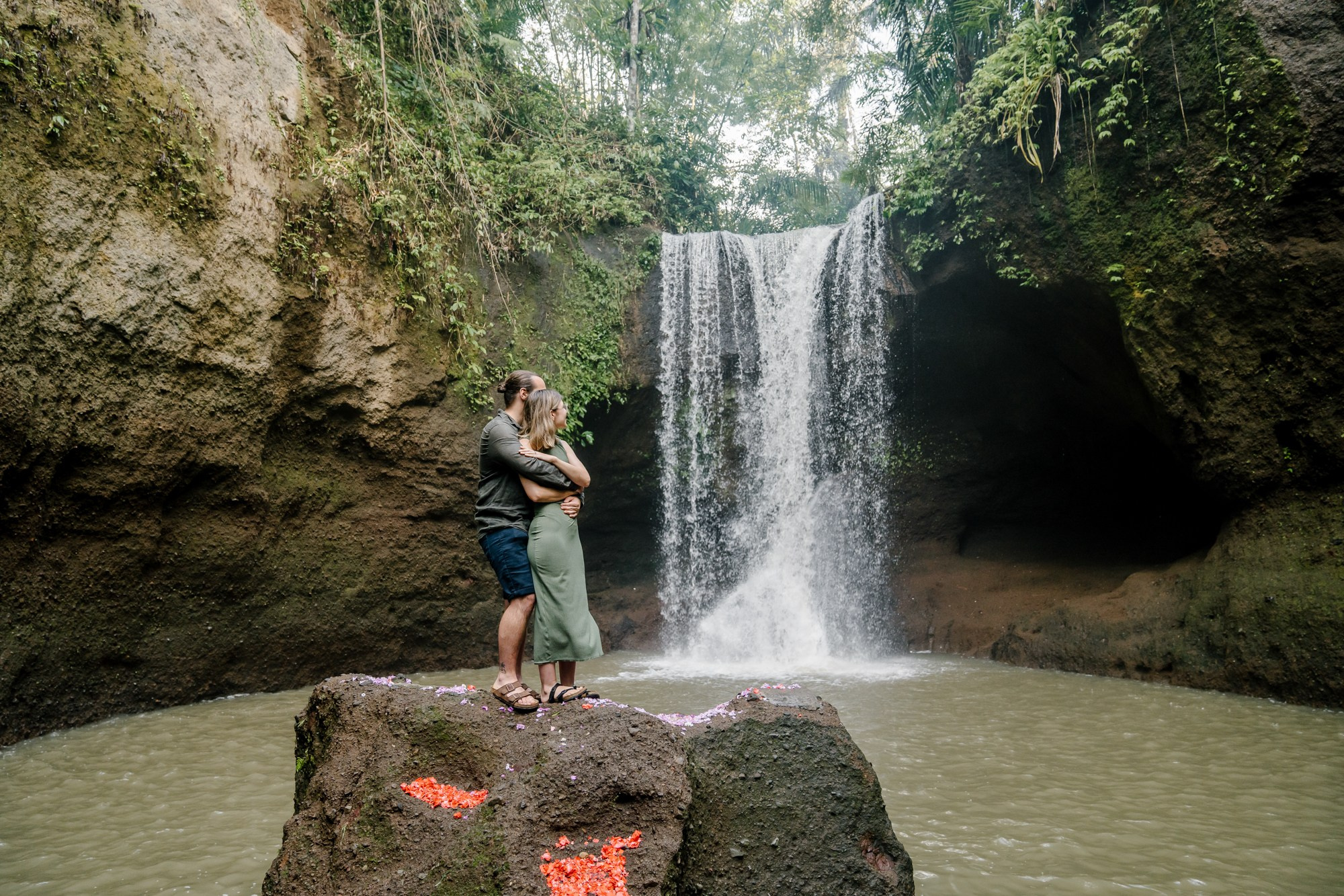 Marriage Proposal in Bali. Female Photographer in Bali